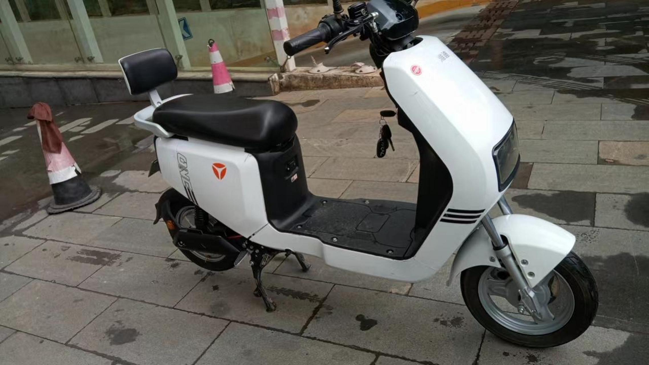 自由派f6国标车