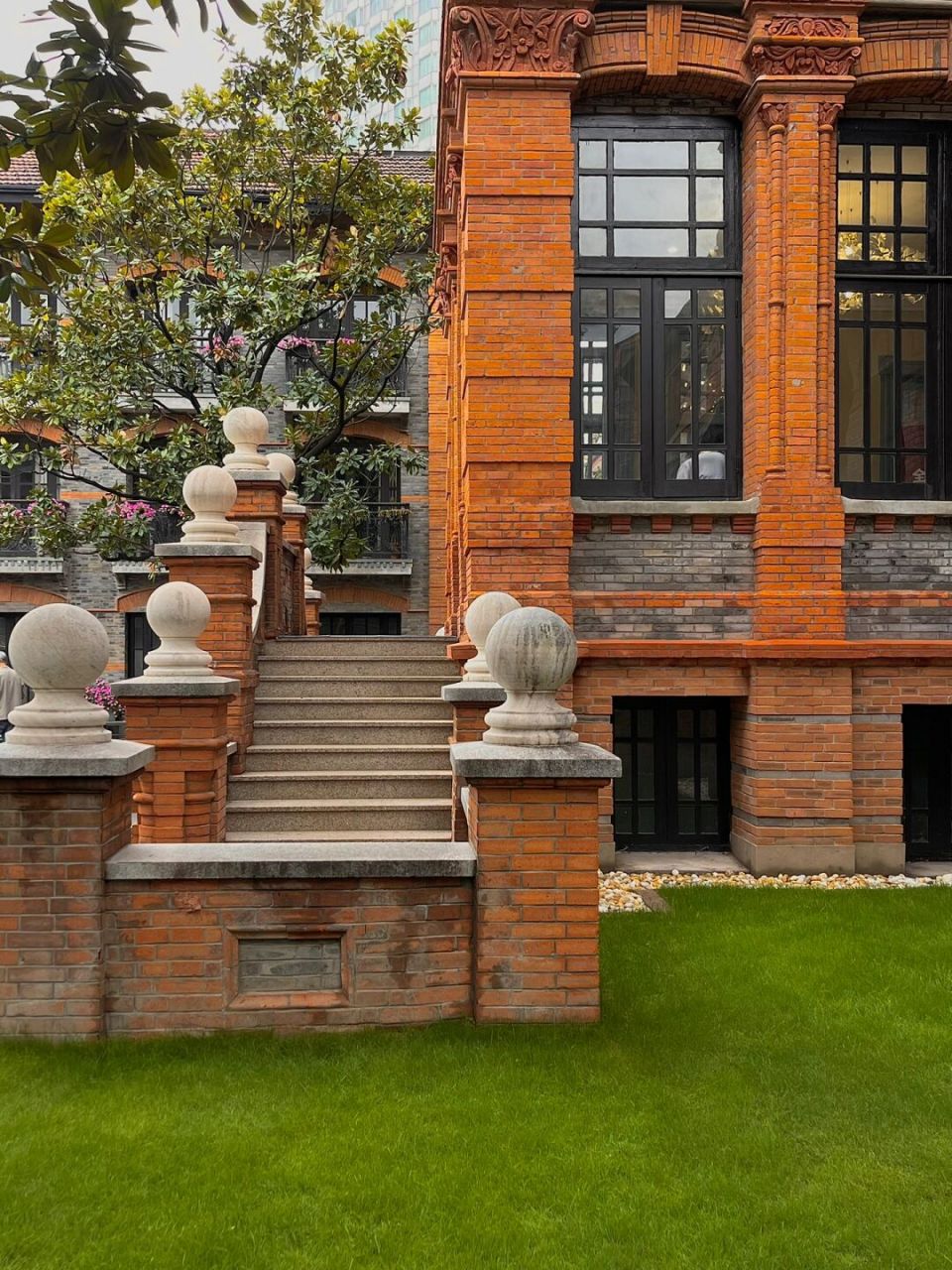 97华山路263老字号 需要预约 地方很大 整体逛完需要1-2h 常设展 啥