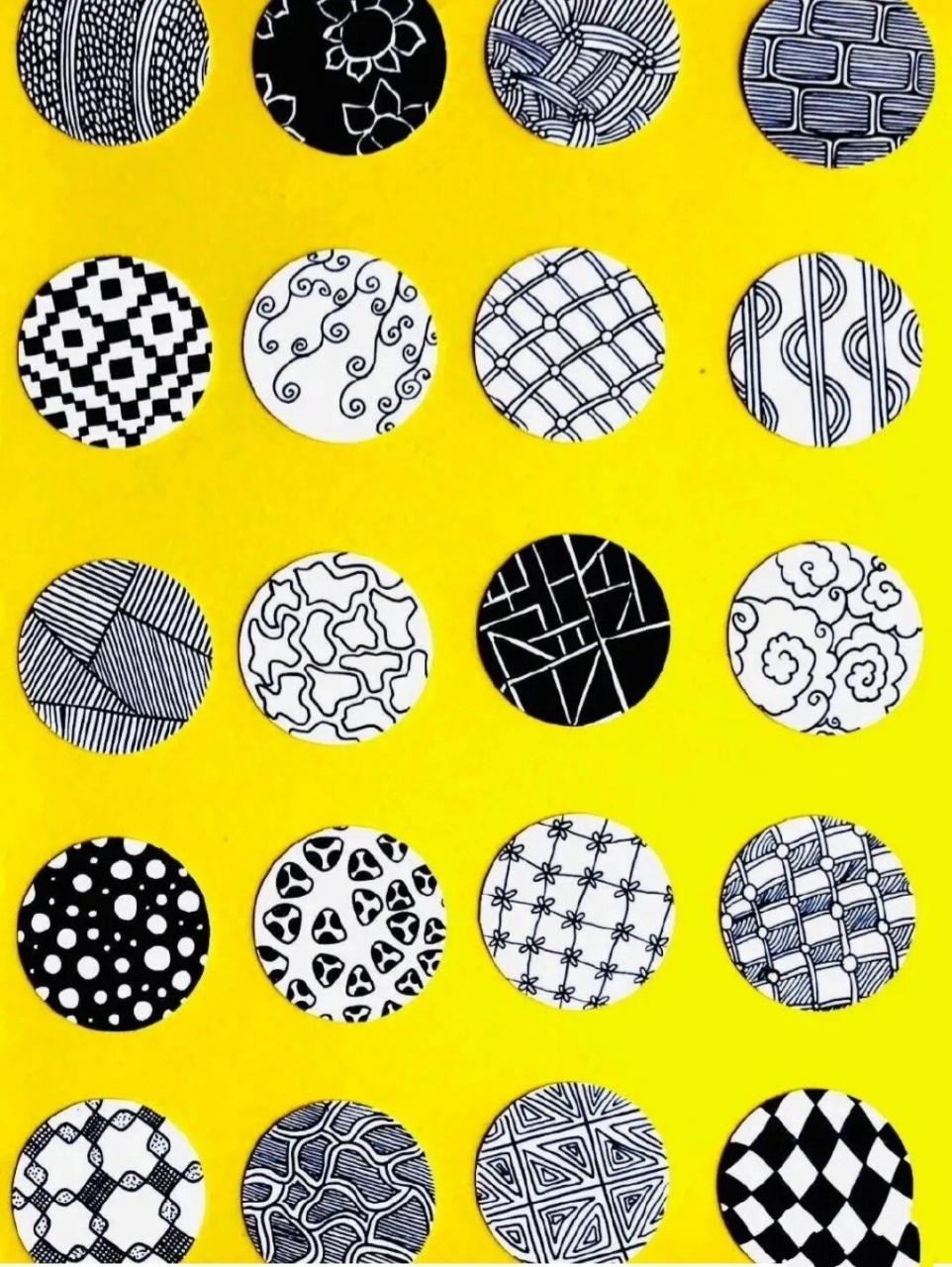 线描图库‖这么好看的线描画,不收藏太可惜 线描画由于线条运动的方向