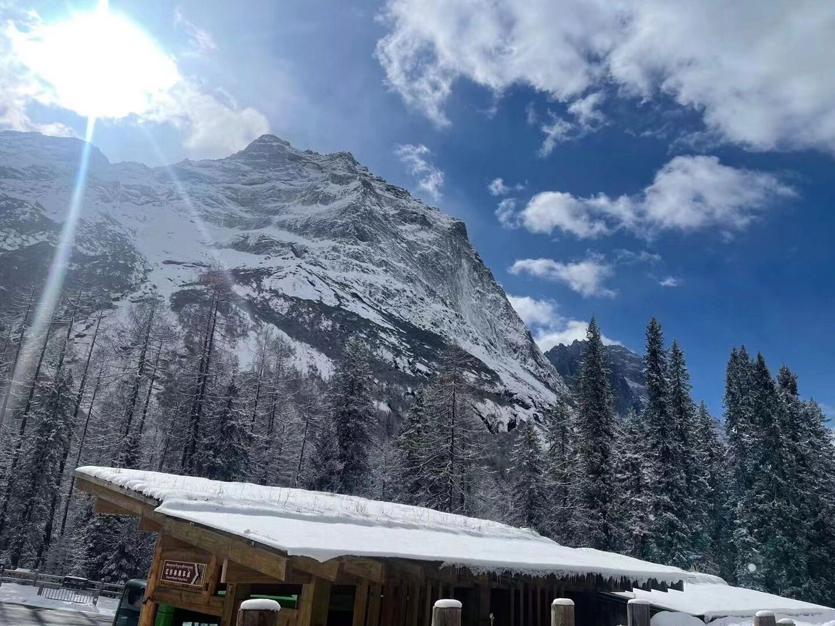 甘肃天气|甘南天气|甘南五一穿衣指南 7215甘南属于青藏高原,海拔