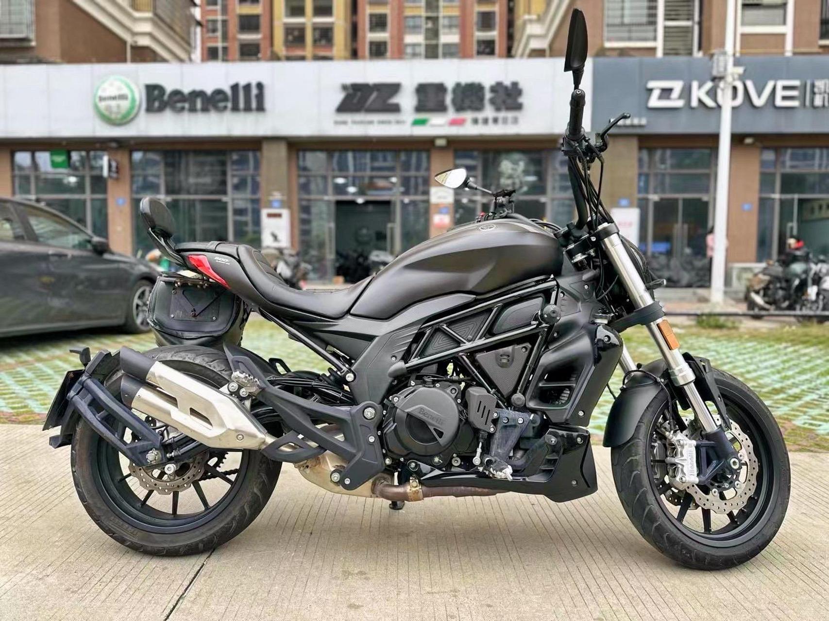 21年benelli贝纳利502c,一手户8000多公里