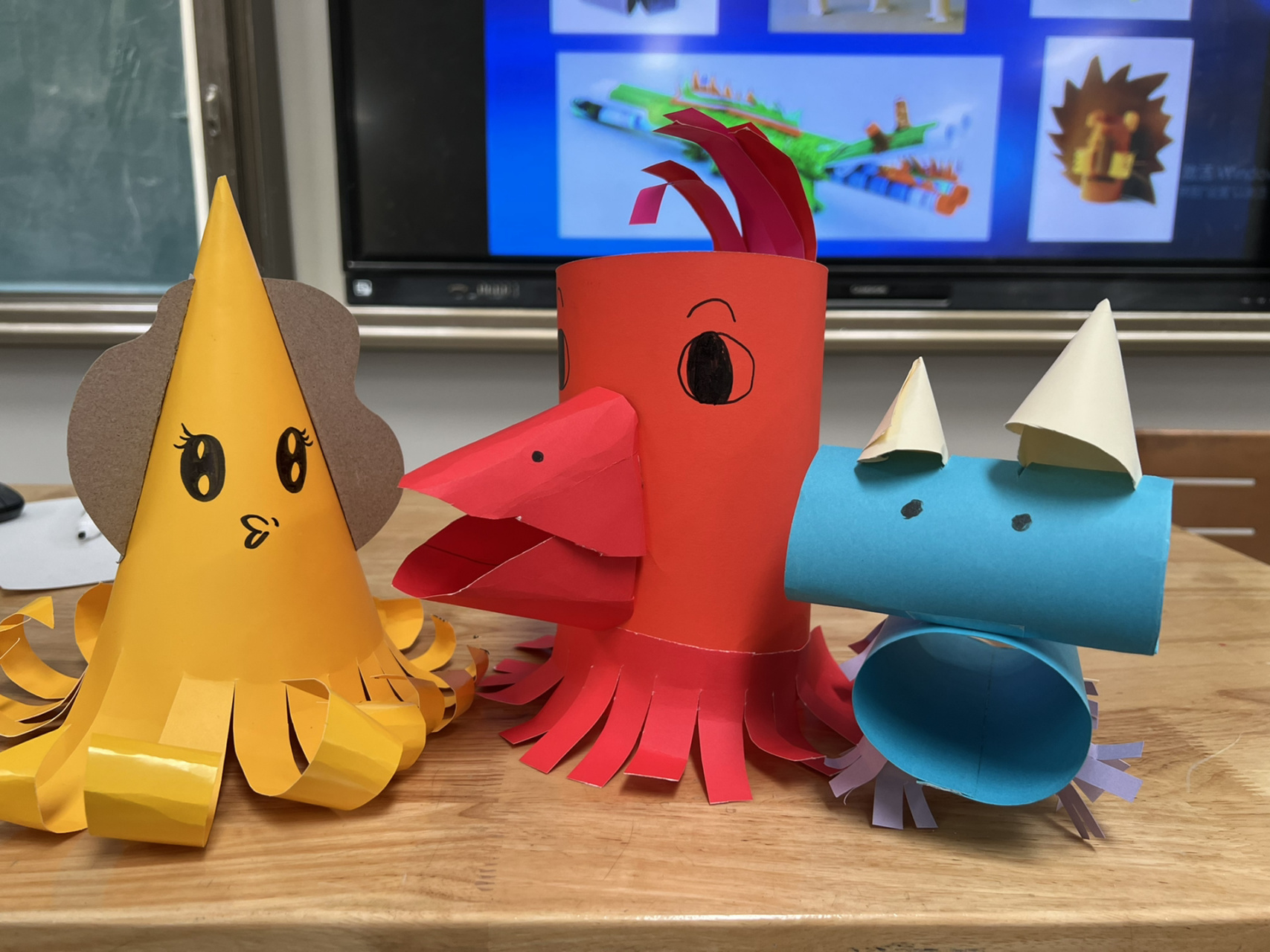 苏少版美术四下《纸卷魔术》|学生部分作品 ———学生们创意无限做的