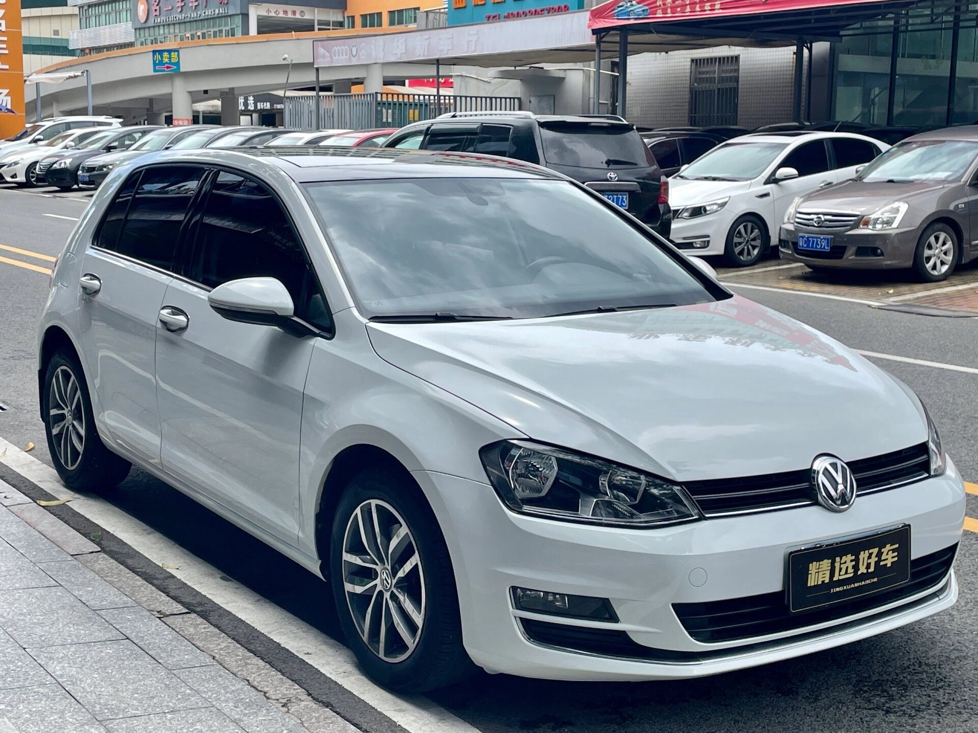 2016款高尔夫 230tsi 自动豪华型 230tsi 自动豪华型 【上牌时间】