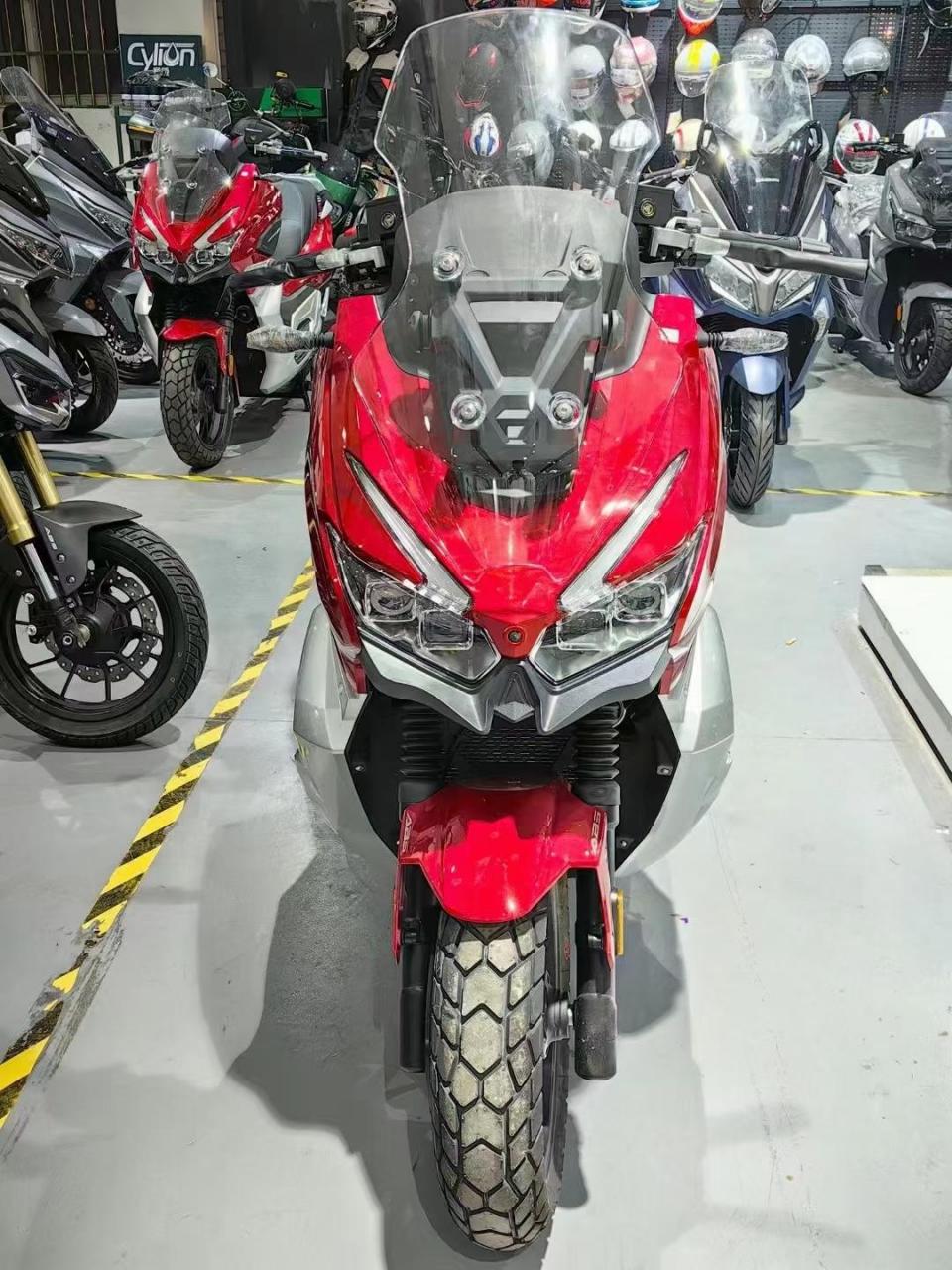 大阳v锐adv350 豪华版 21.