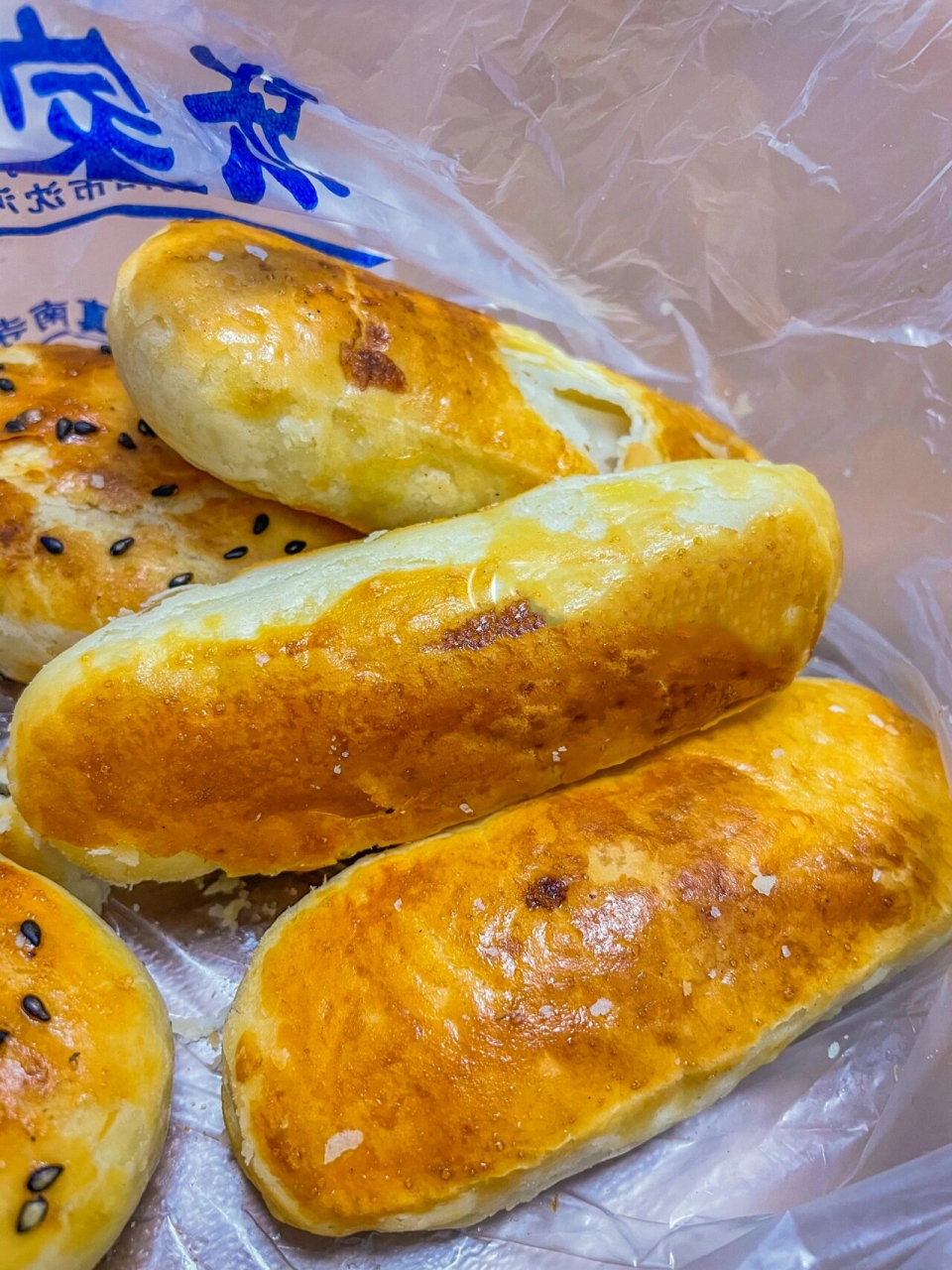 沈阳|嗷嗷香的—葱花缸炉73 7815人生得意需尽欢 胡吃海喝须