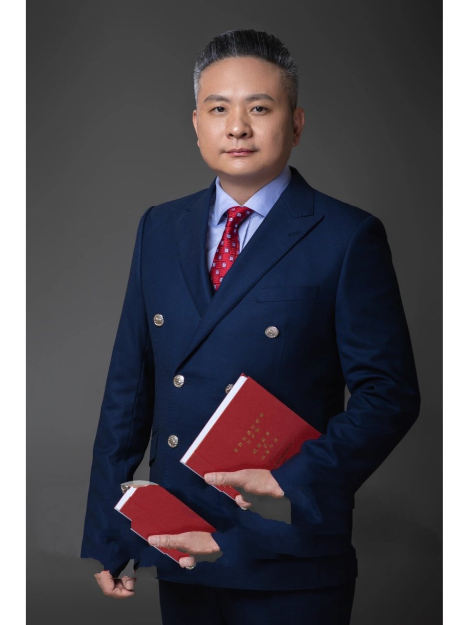 客片分享|形象打造 律师形象|职业名片 / 由于律师的职业属性,需要