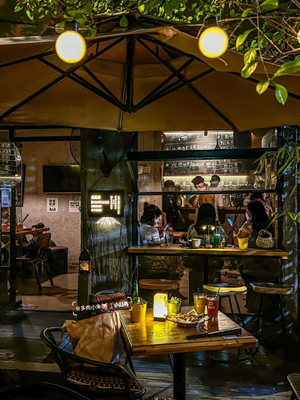 私藏98南宁老牌民谣酒馆6015七夕氛围感约会地 救命我永远臣服