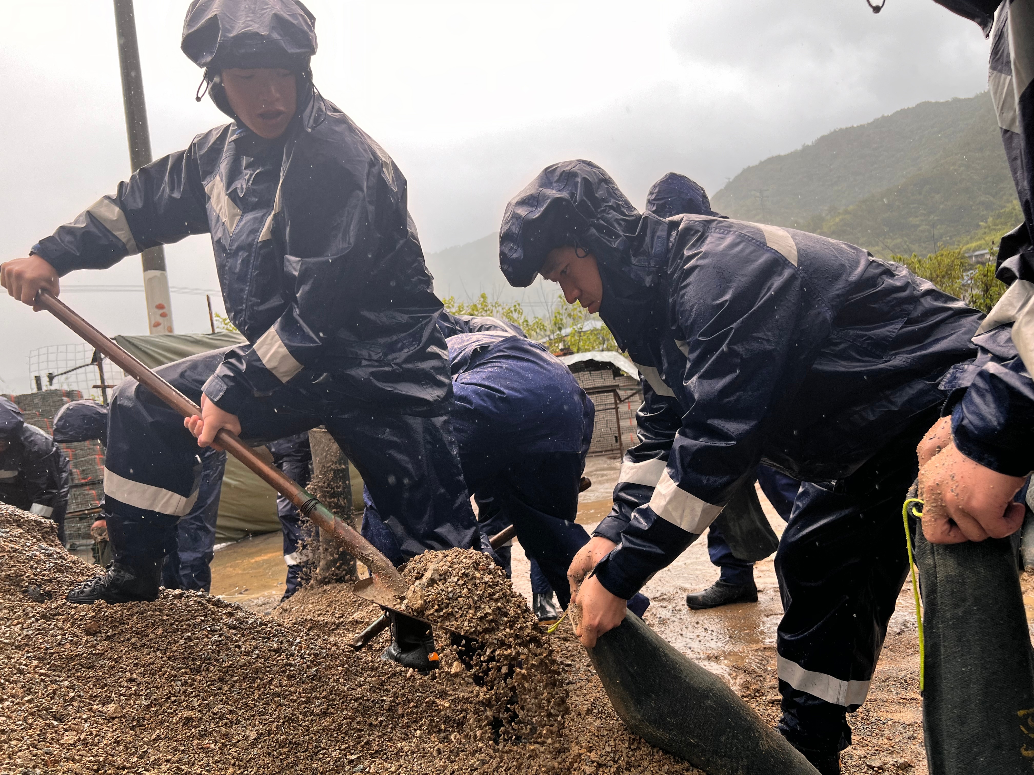 台风格美# 台风"格美"来势汹汹,福建省森林消防总队全员战备,整装待