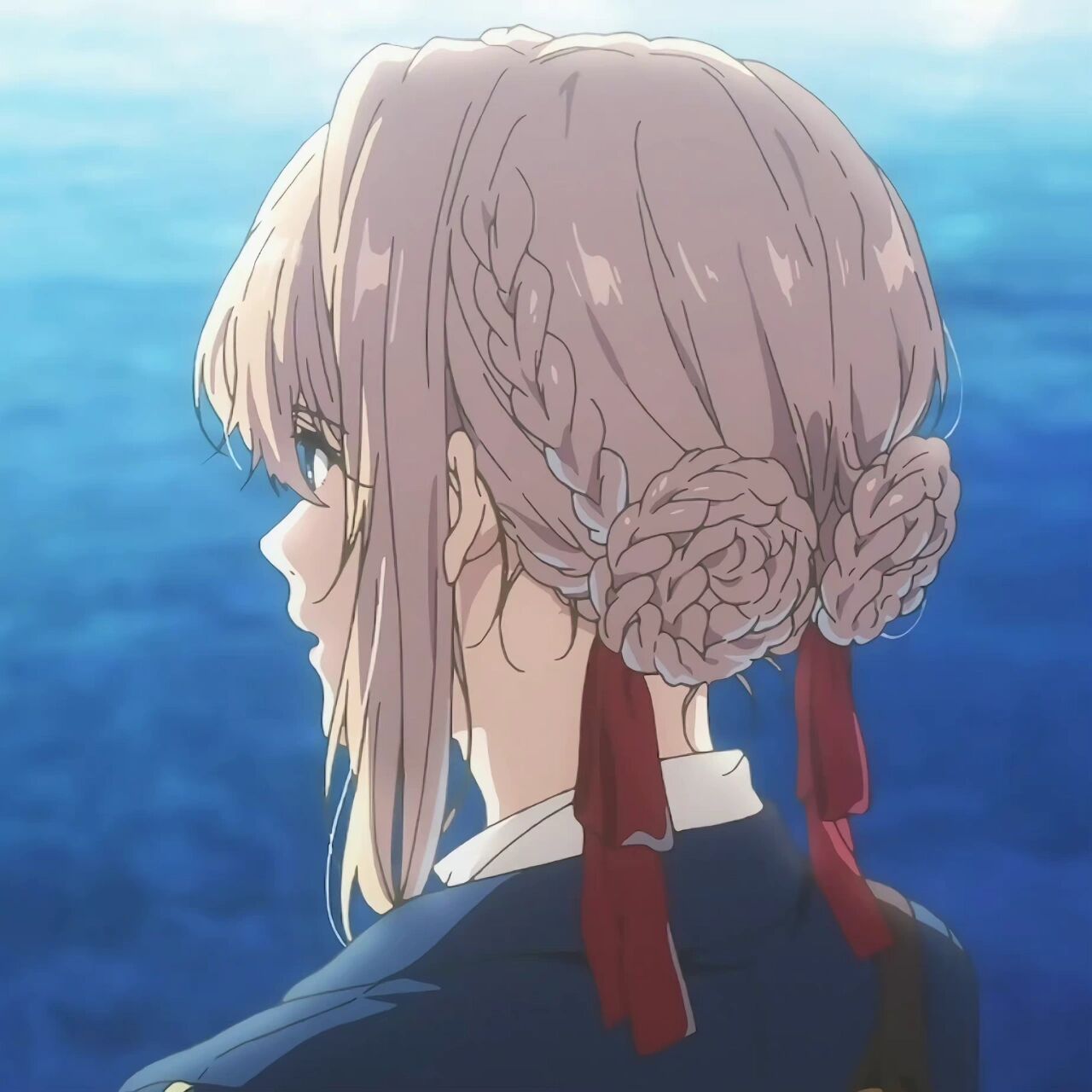 薇尔莉特侧颜壁纸第一弹～ 收集了很多薇妹高清图,今天发的是侧颜图