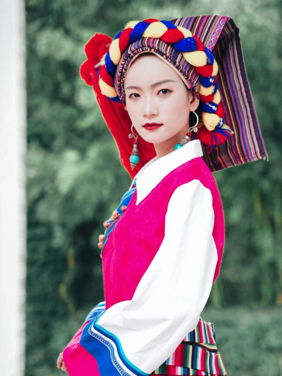 91怒族服饰: 怒族主要分布于云南省怒江傈僳族自治州,服饰因地而异.