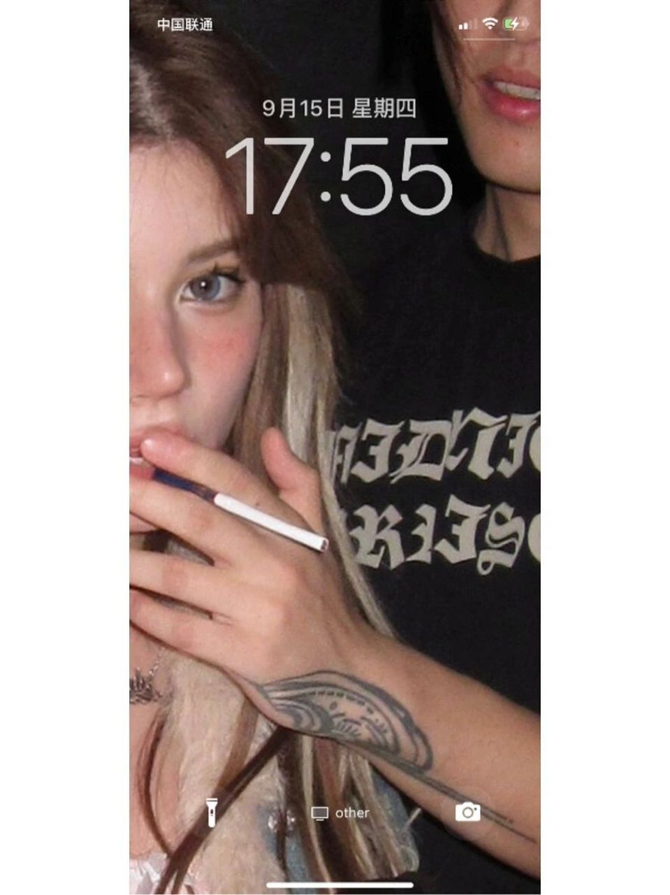 我的欧美风新壁纸02绝了 3.902好喜欢这个姐姐02当壁纸绝绝子!