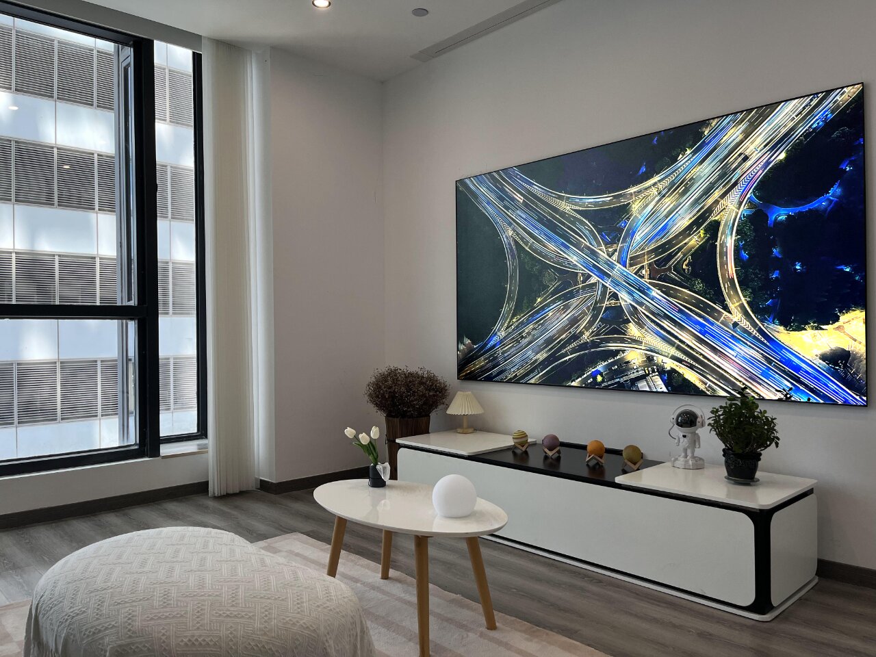 拒绝反光!为什么菲涅尔抗光幕布效果这么好