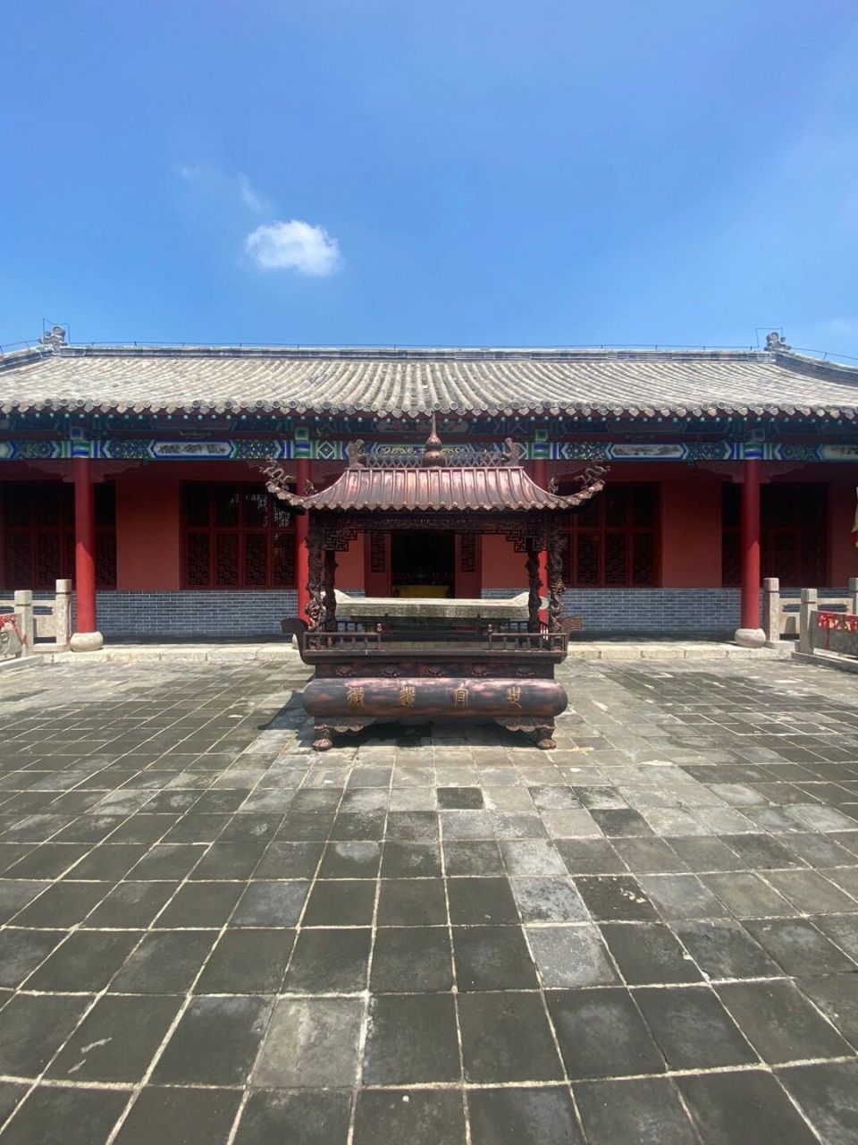 微山湖旅游区之微子林 山东省微山县微山湖旅游区之微子林:依托北方最