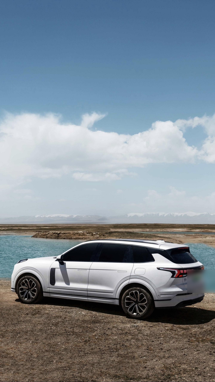 领克09高清壁纸来啦,带你们去诗和远方!