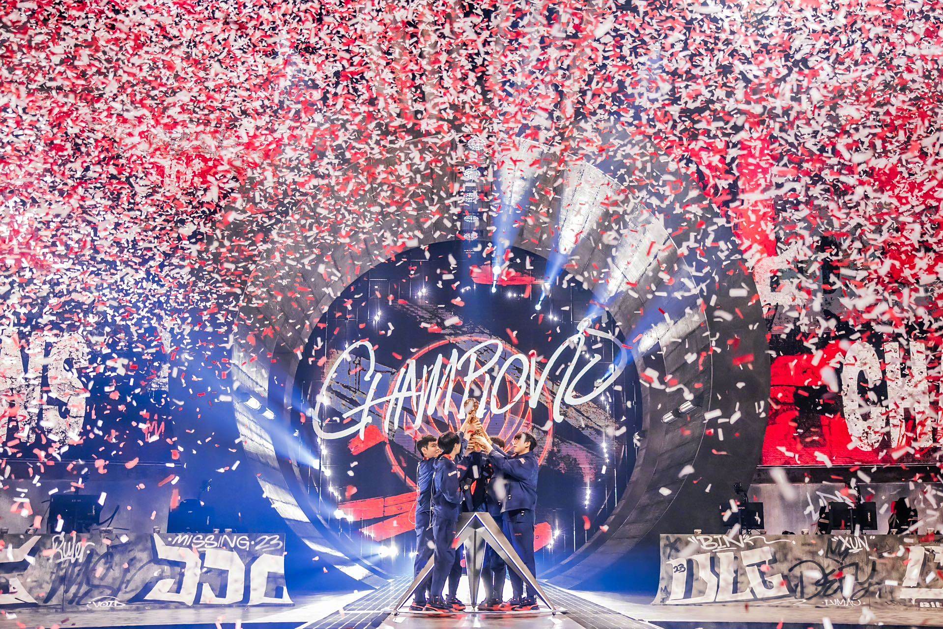 lpl赛区msi三连冠 再次恭喜#jdg夺冠#!