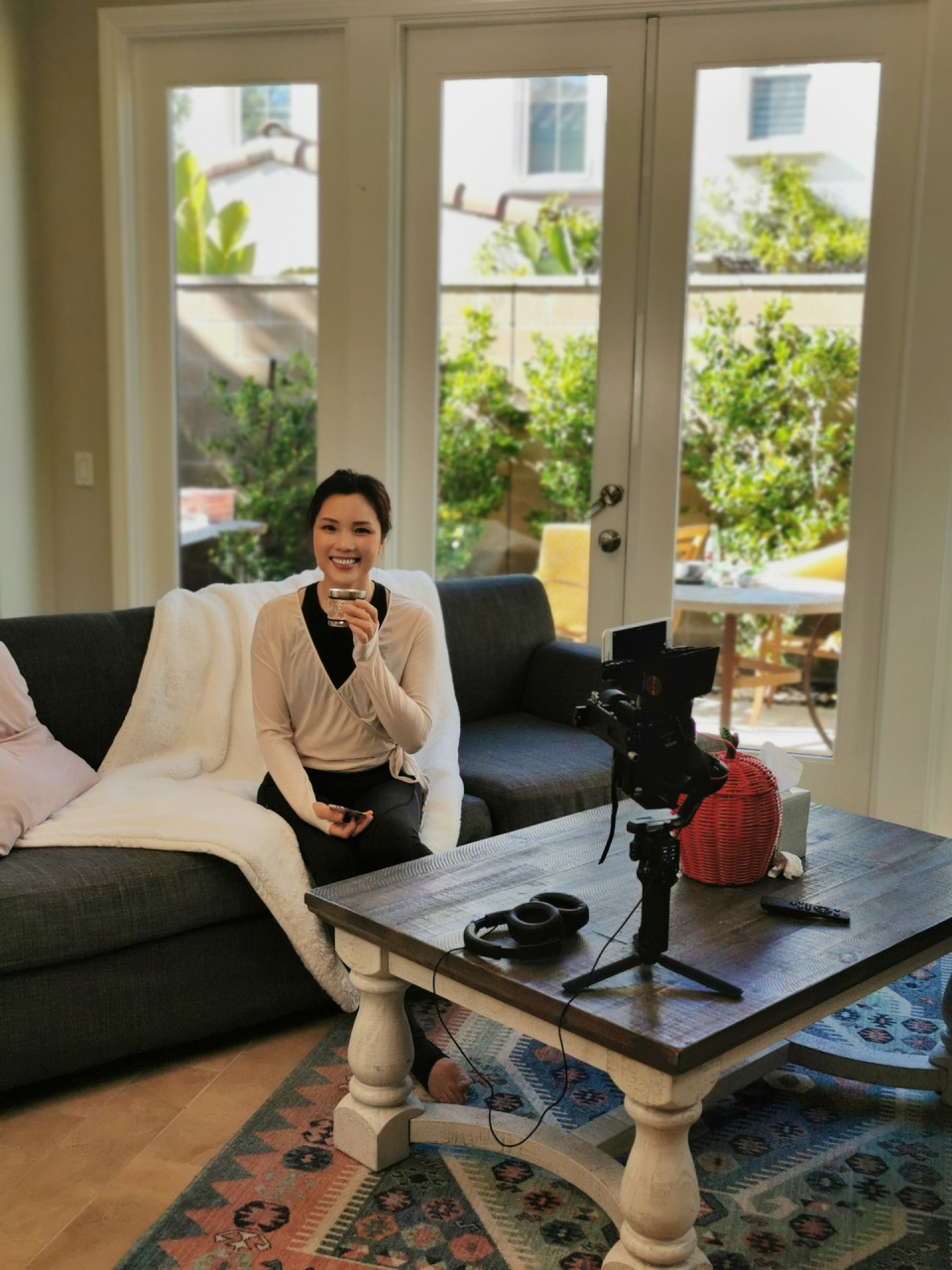 五行经络瑜伽创始人杨淇 杨淇-  人很容易在放松后进入惯性:惯性行为