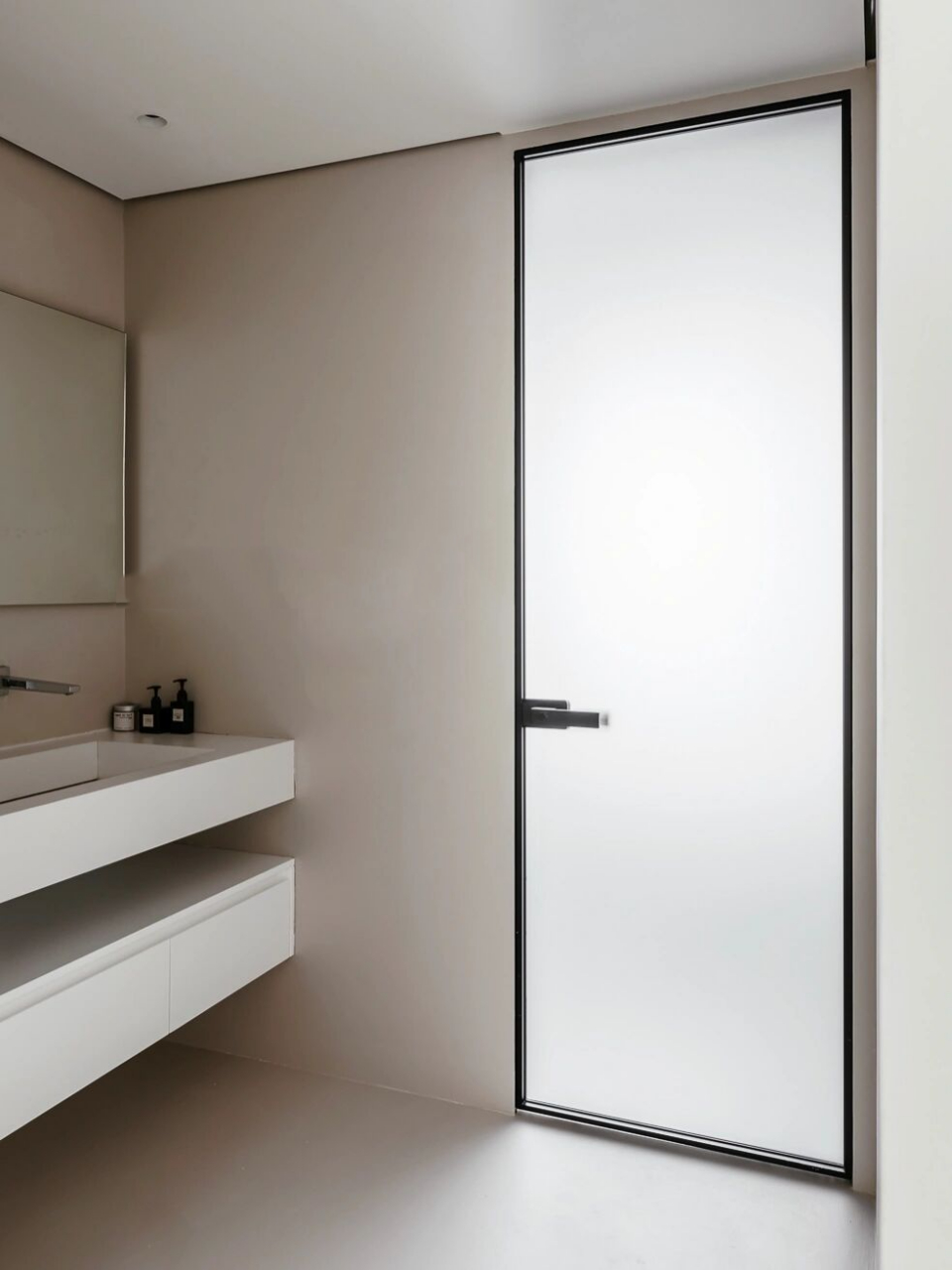 适合做厕所门的玻璃门合集06透光不透人～ 一些很哇塞的的玻璃极简