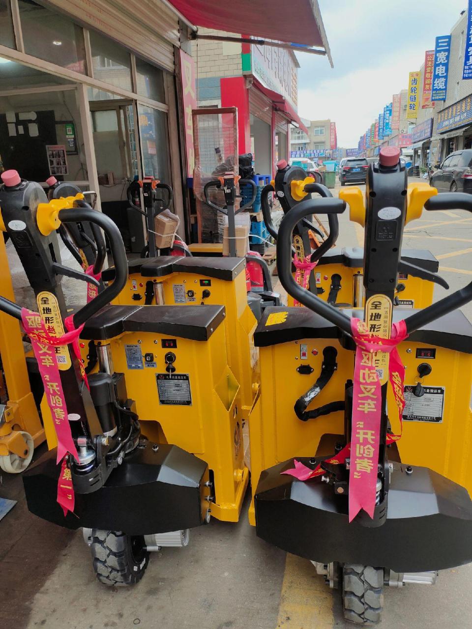 天宇力士3吨越野轮叉车工地拉砖05专用仓库冷库防水防火防尘电动