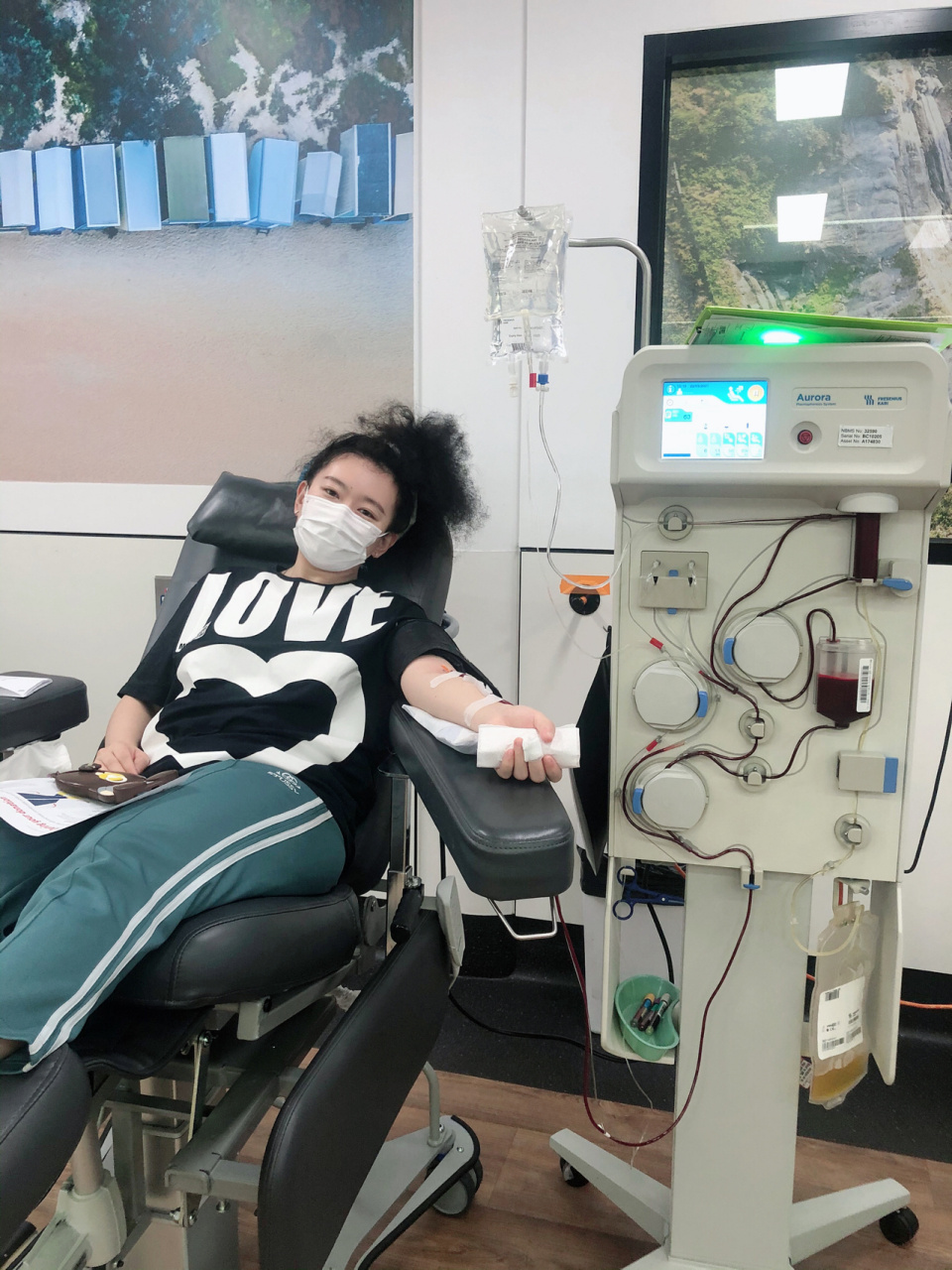 献血浆plasma出意外了 接上文,抽走602ml的血小板之后开始回流血液跟