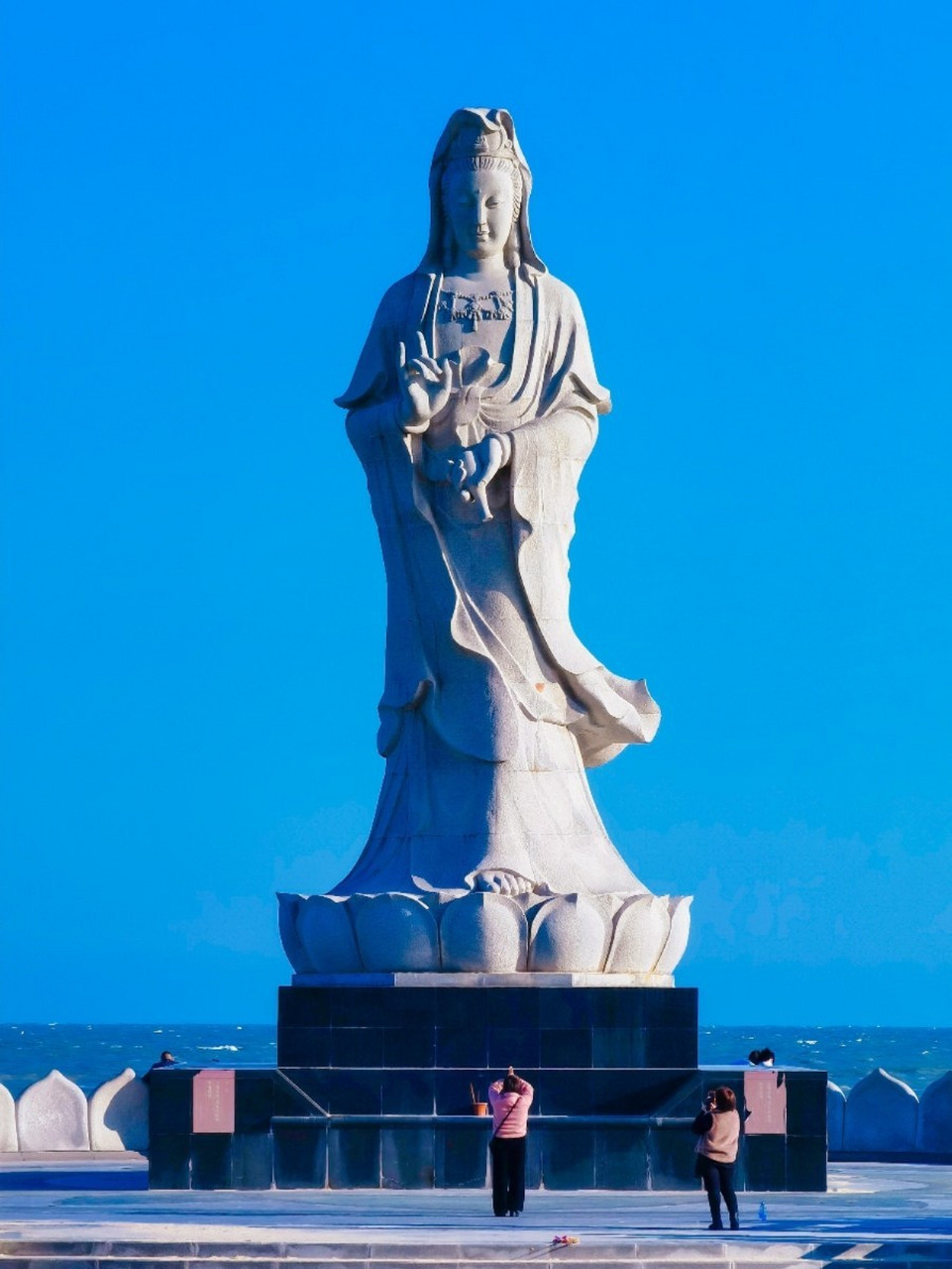 泉州  石狮黄金海岸 洛伽寺 观音山 石狮黄金海岸位于福建省泉州市石