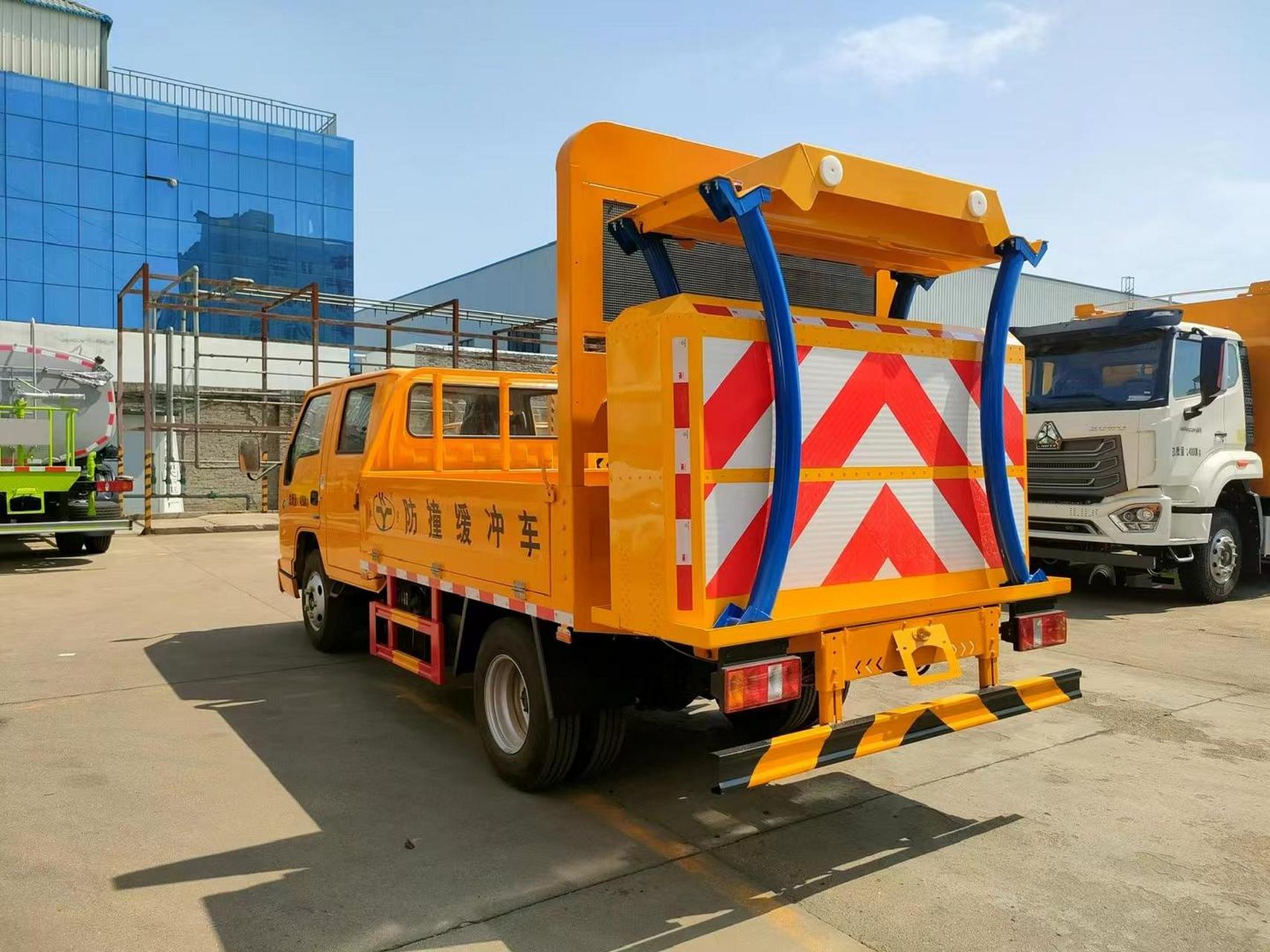 上海江铃双排工程车二手小货车批发.