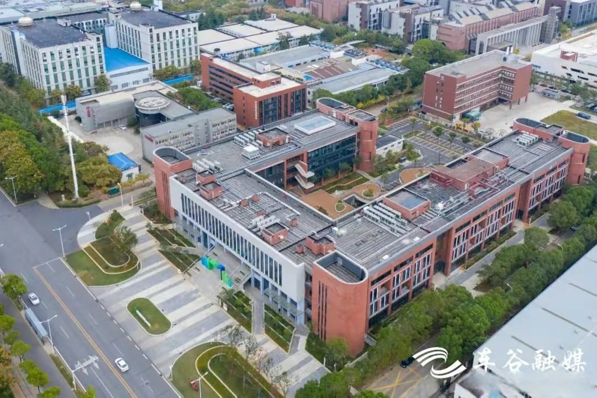 南太子湖创新谷获市级创新街区认定】近日,全市首批13个创新街区(园区