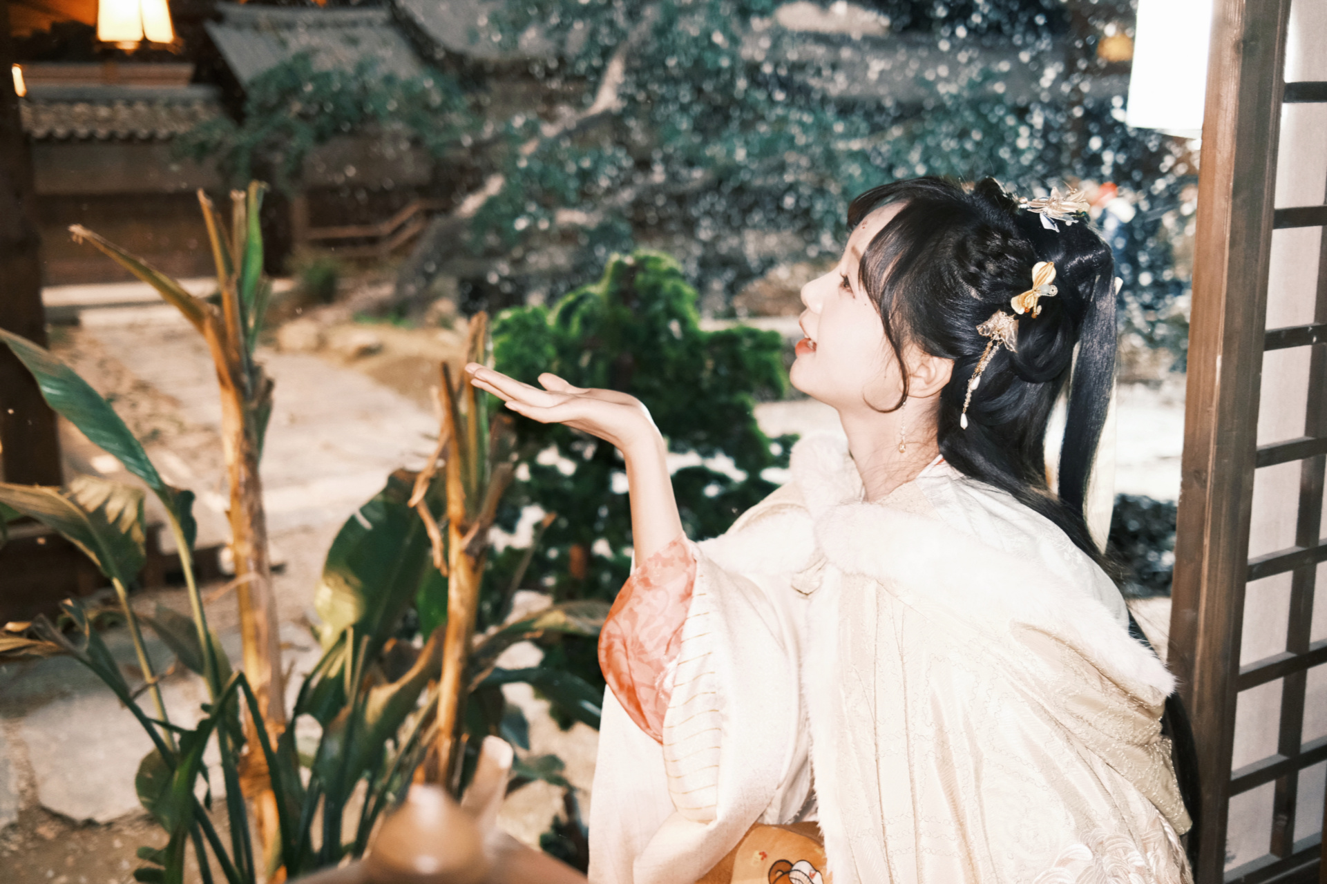 吕小雨##风月变##救赎文学天花板#  风月初见～ 千月掉落的记忆碎片