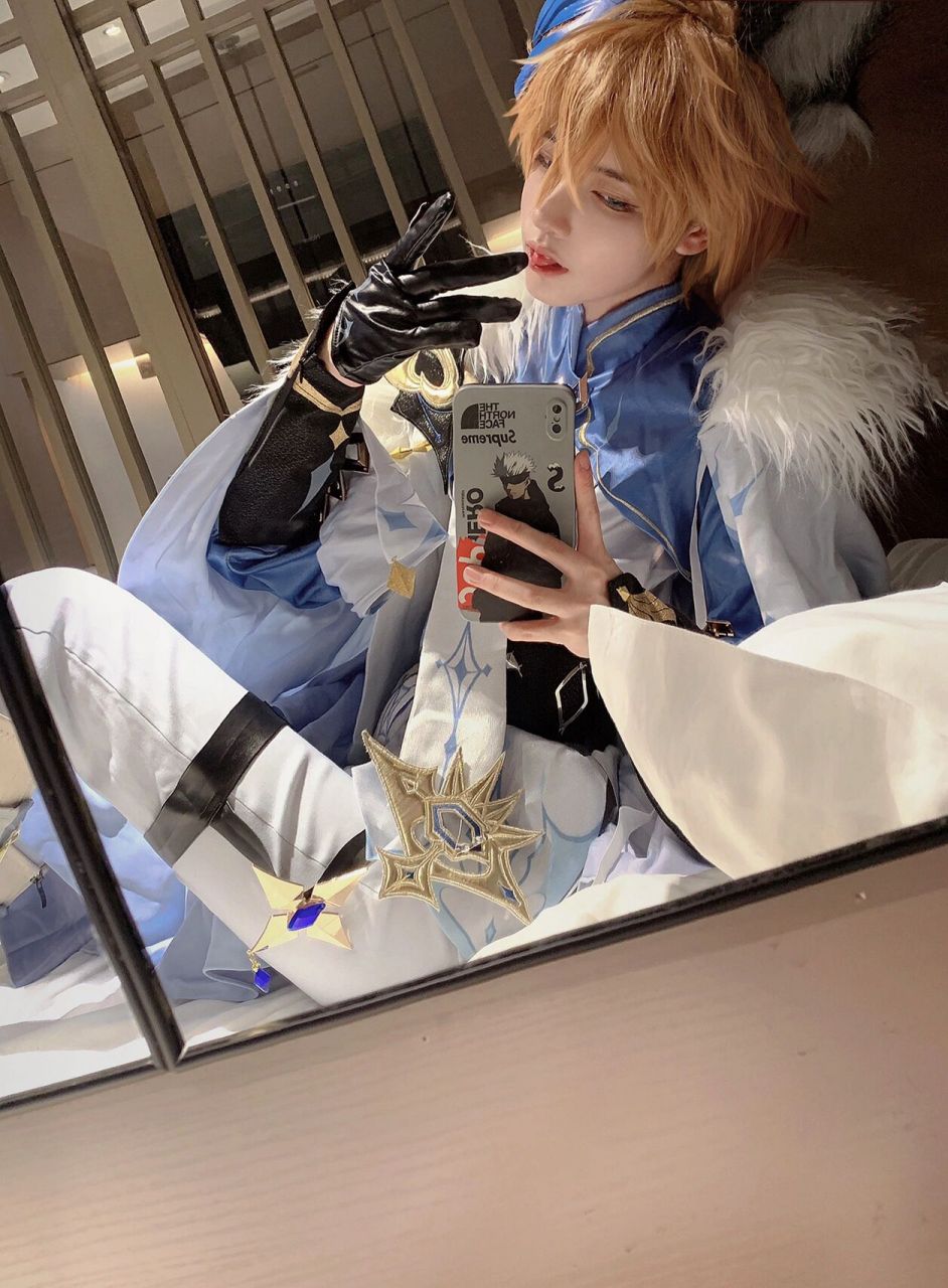 达达利亚冬极白星cos 旅行者 你不会不要我把?