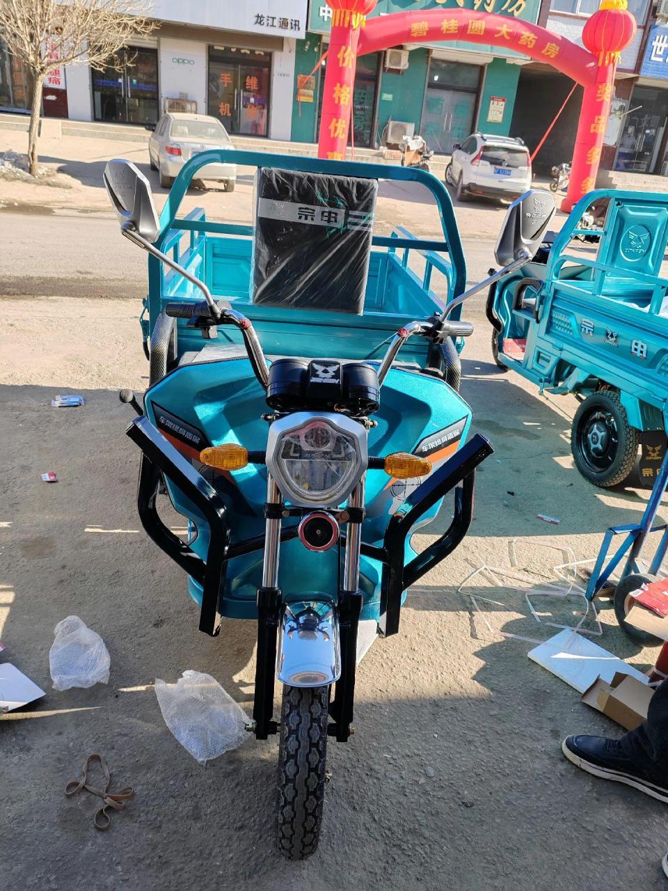 宗申电三72v6块大电池,爬坡王走一辆.感谢老顾客回购支持!