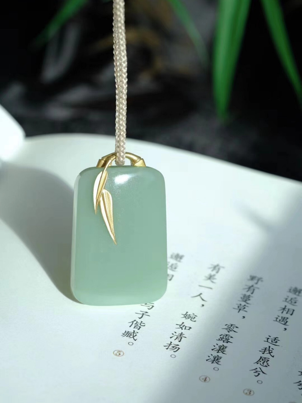 和田玉鸭蛋青无事牌6118k金竹节扣头设计 节节高升61平安无事