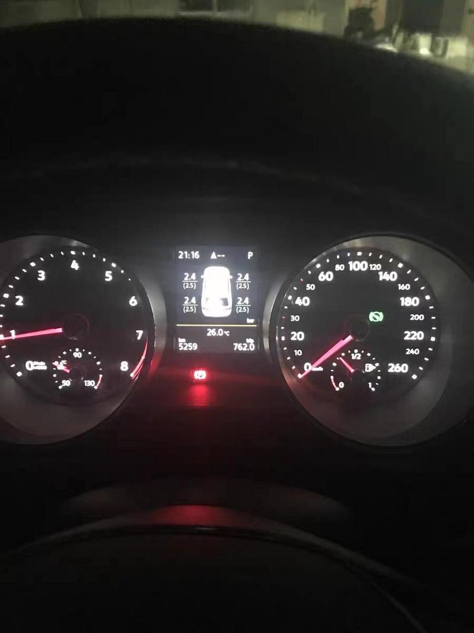大众直接式胎压监测.原车仪表显示