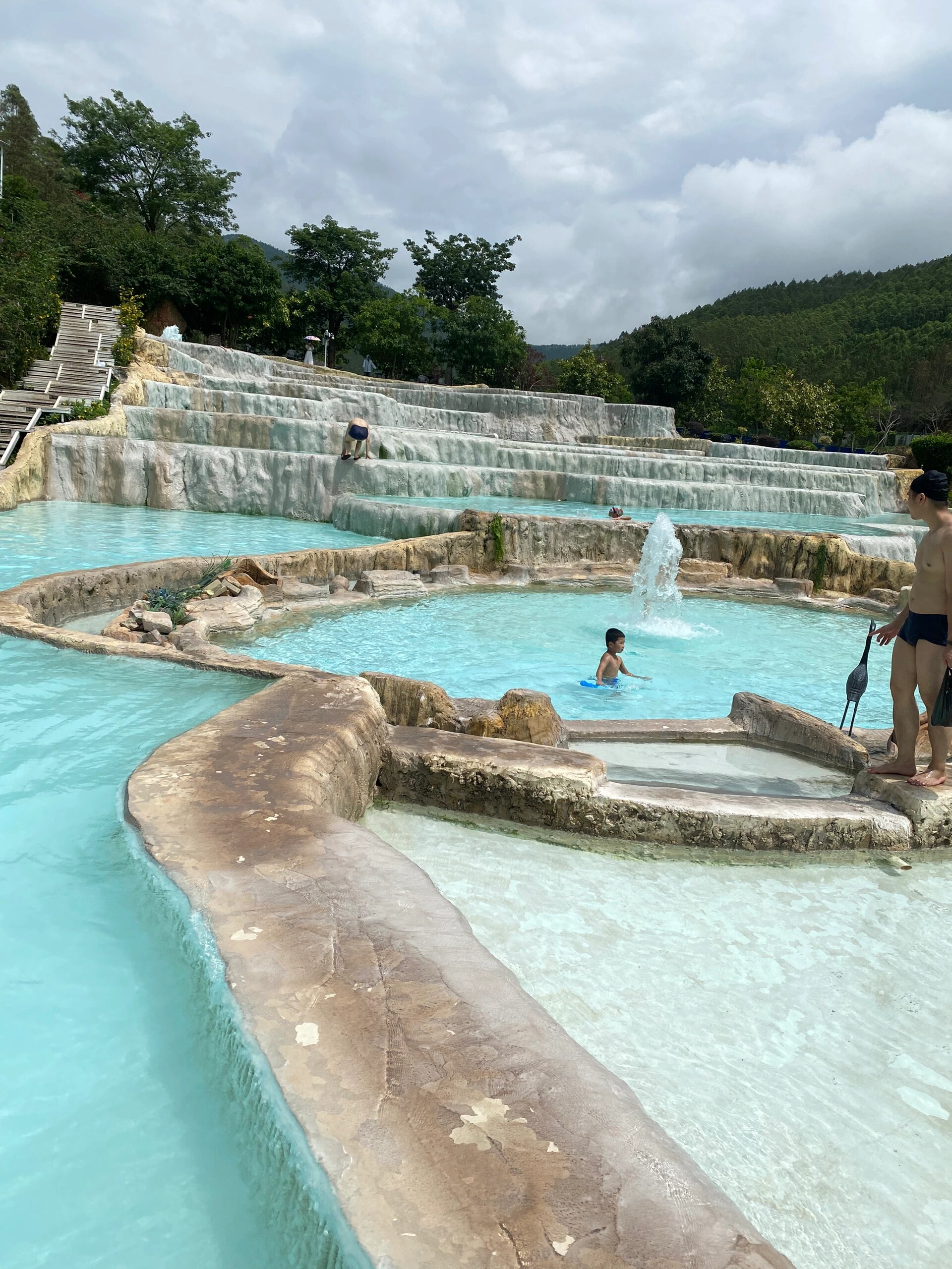 「南宁游玩」上思十万大山布透温泉纯干货
