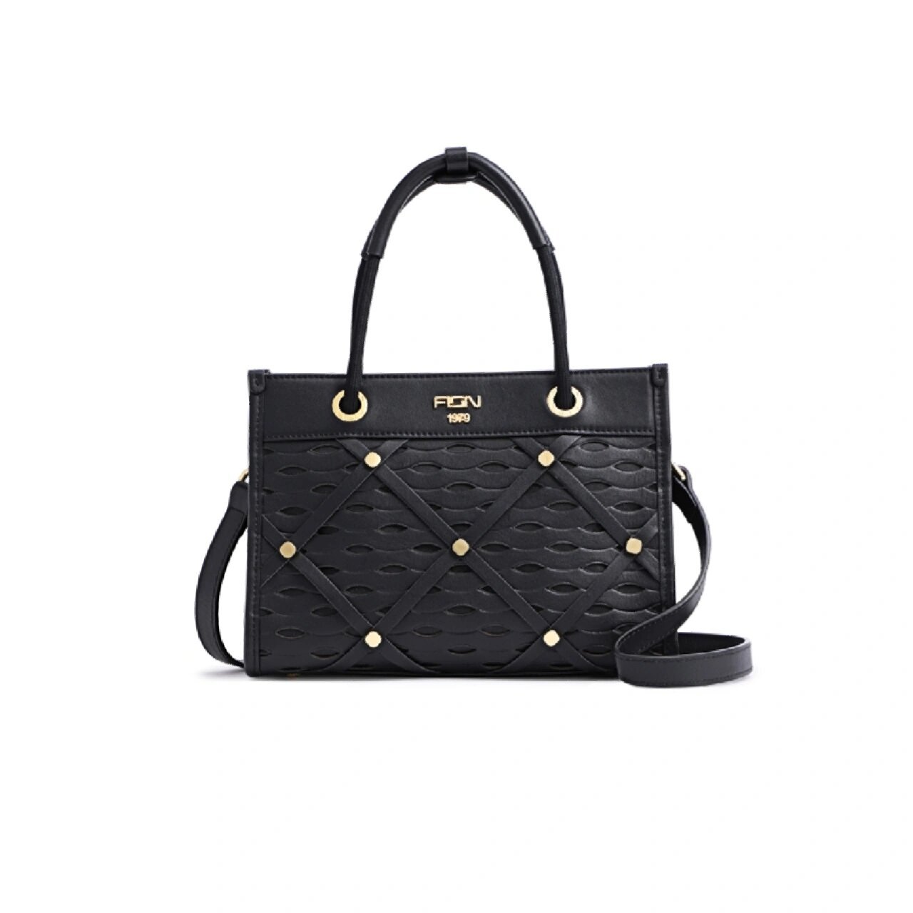 43年的一线女包品牌fion 菲安妮云水花田系列 通过冲压切割镂空工艺