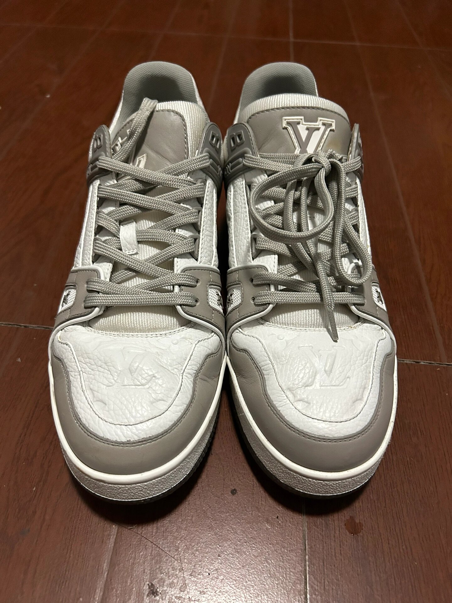 lv trainer 灰白42码