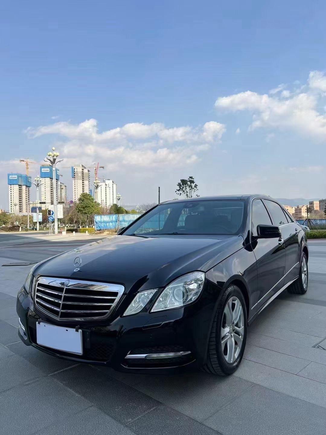 2011年3月上牌精品奔驰e300l新款电子怀档3