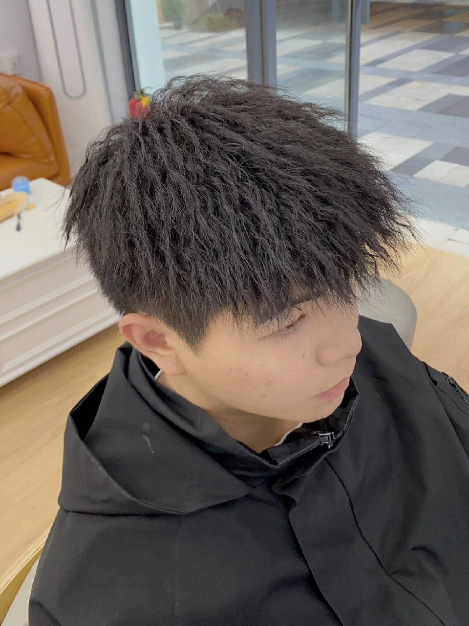 锡纸烫发型图片男生 99 锡纸烫发型,男生们的潮流新宠!