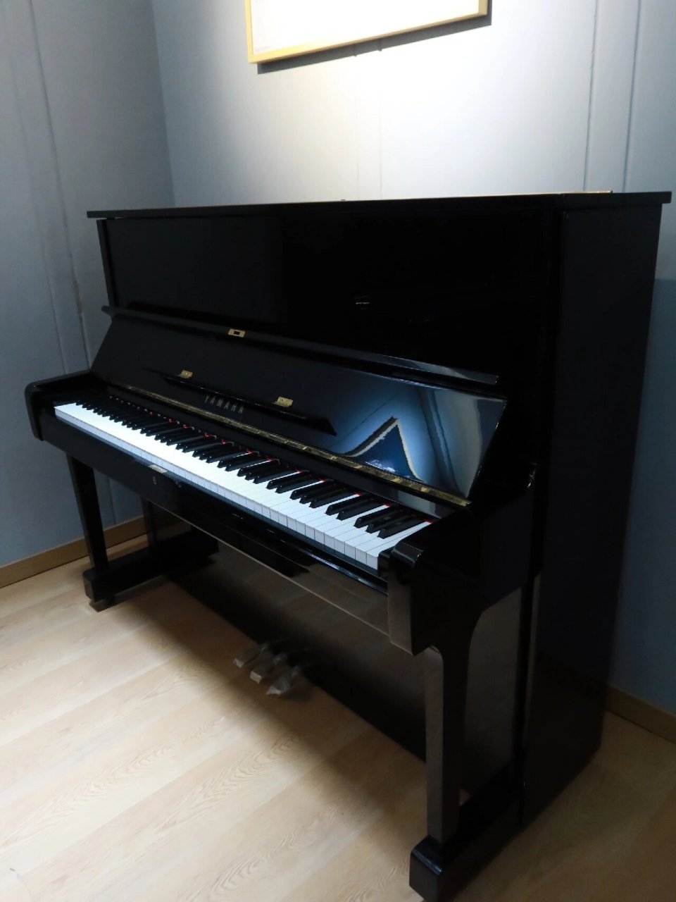 雅马哈中古钢琴u1m 产地:日61乐本69器(yamaha)株式会61制社