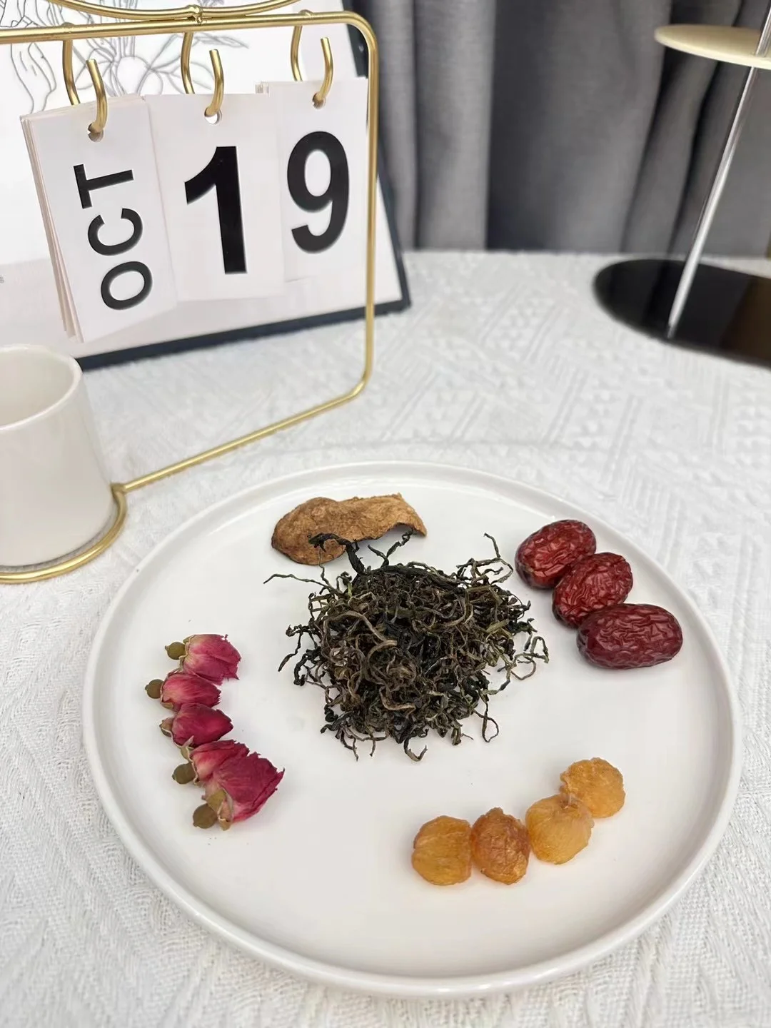 疏肝清肝蒲公英散结茶 78蒲英公散结茶 96原料:蒲公英,桂圆,玫瑰