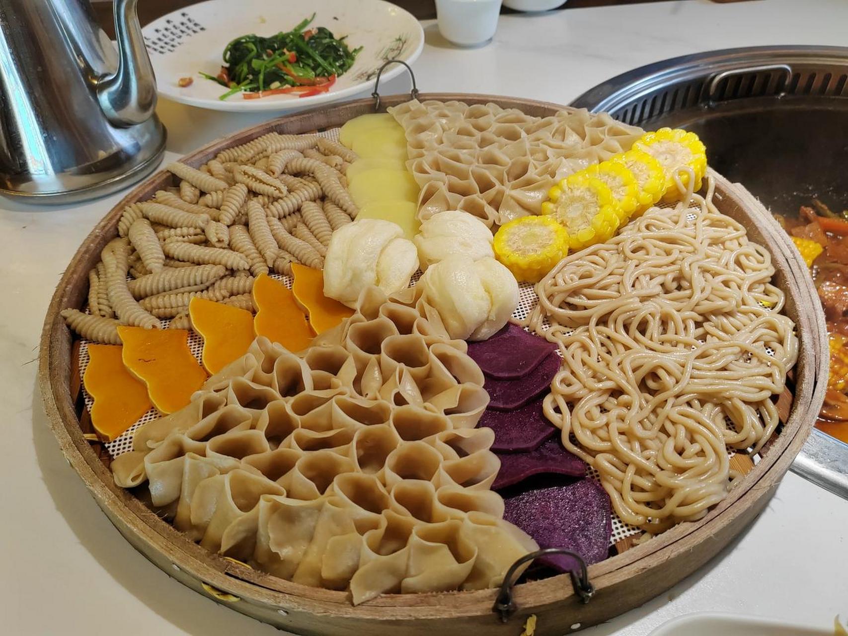 莜面锅饼图片