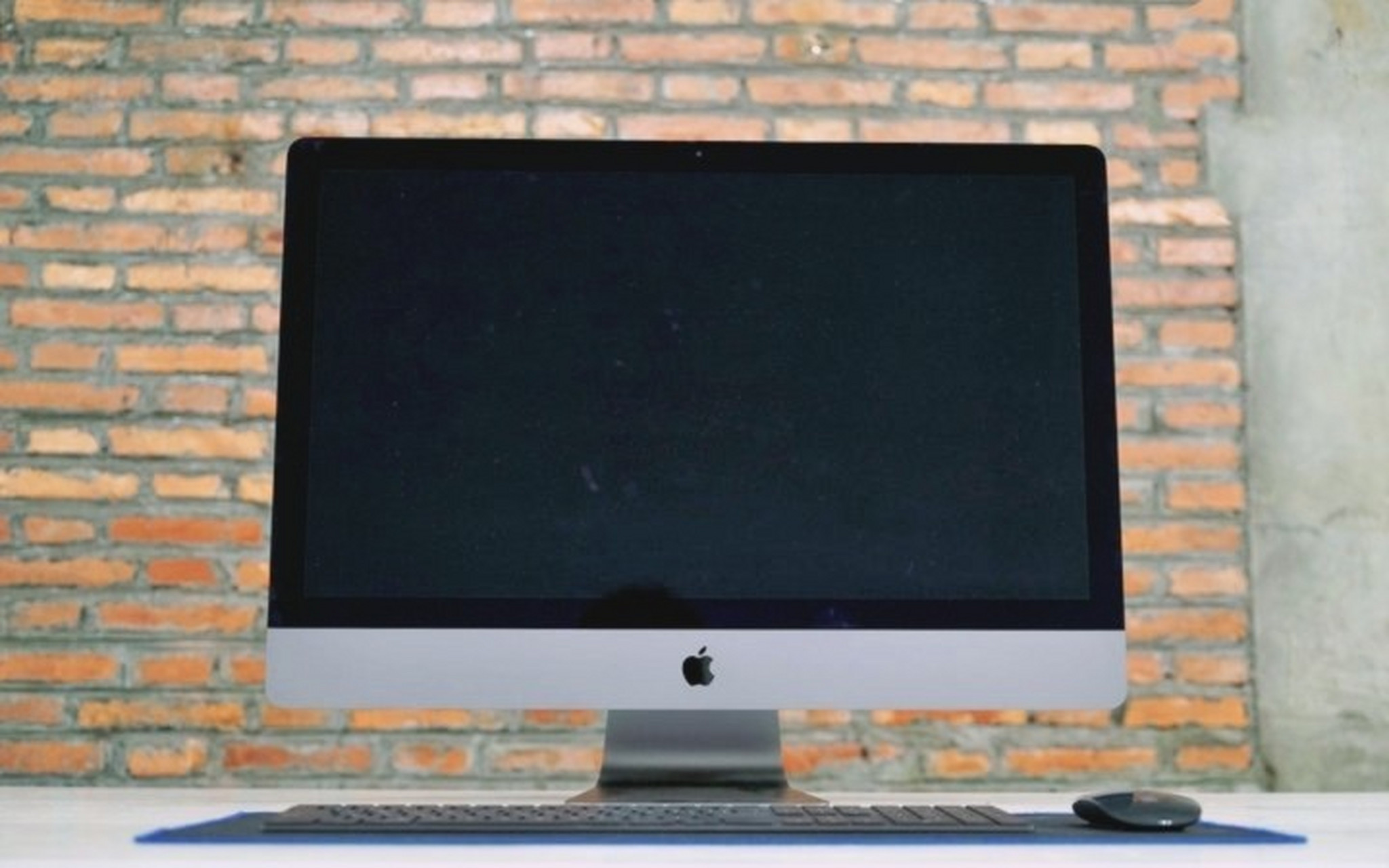 苹果公司为什么突然全球下架imac pro 在20日,苹果公司突然宣布全球