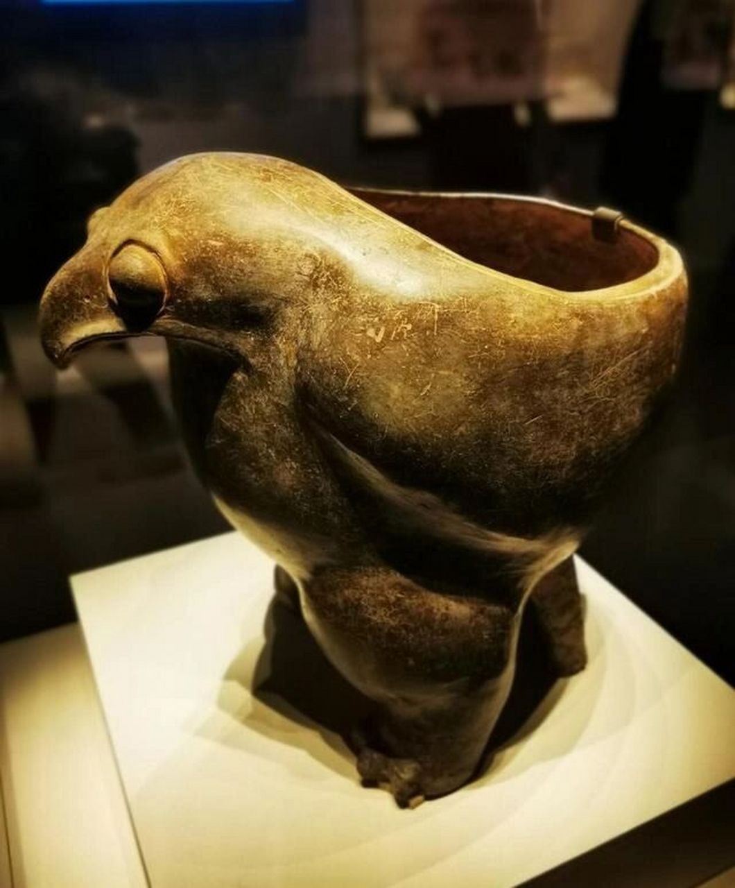 国博~萌萌的小鹰带你了解仰韶文化 鹰型陶鼎,新石器