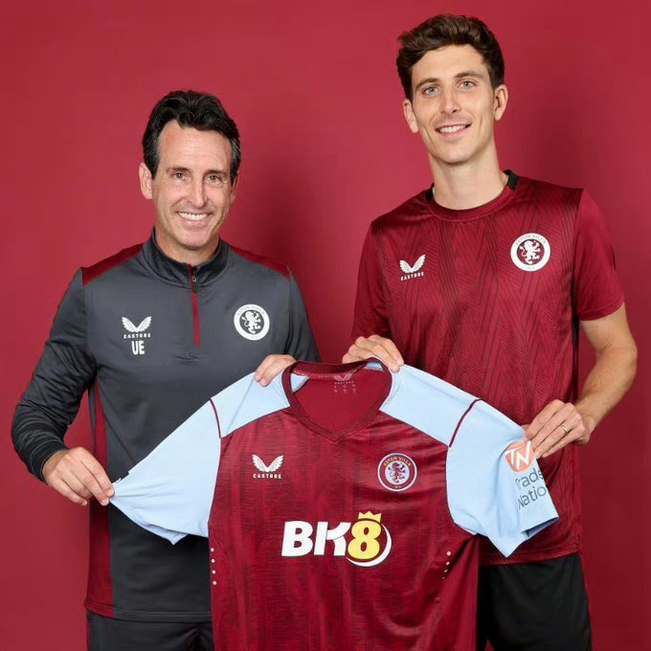 维拉俱乐部官方宣布签下西班牙国脚后卫保·托雷斯,据报道转会费为32