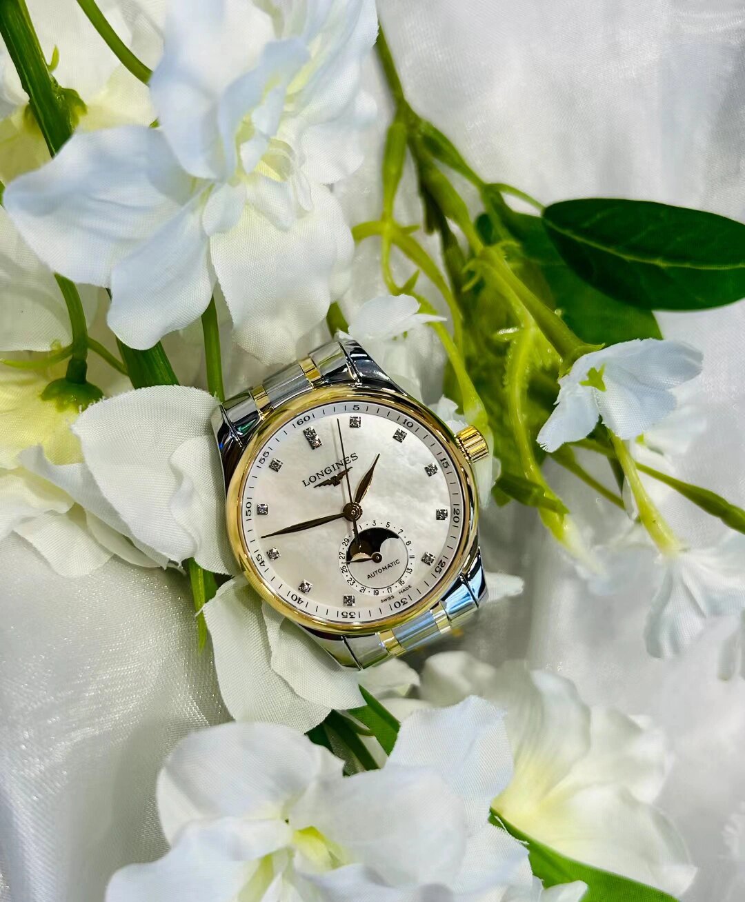 名匠系列四针月相 名匠系列间金贝母表盘女表四针月相 浪琴名匠系列