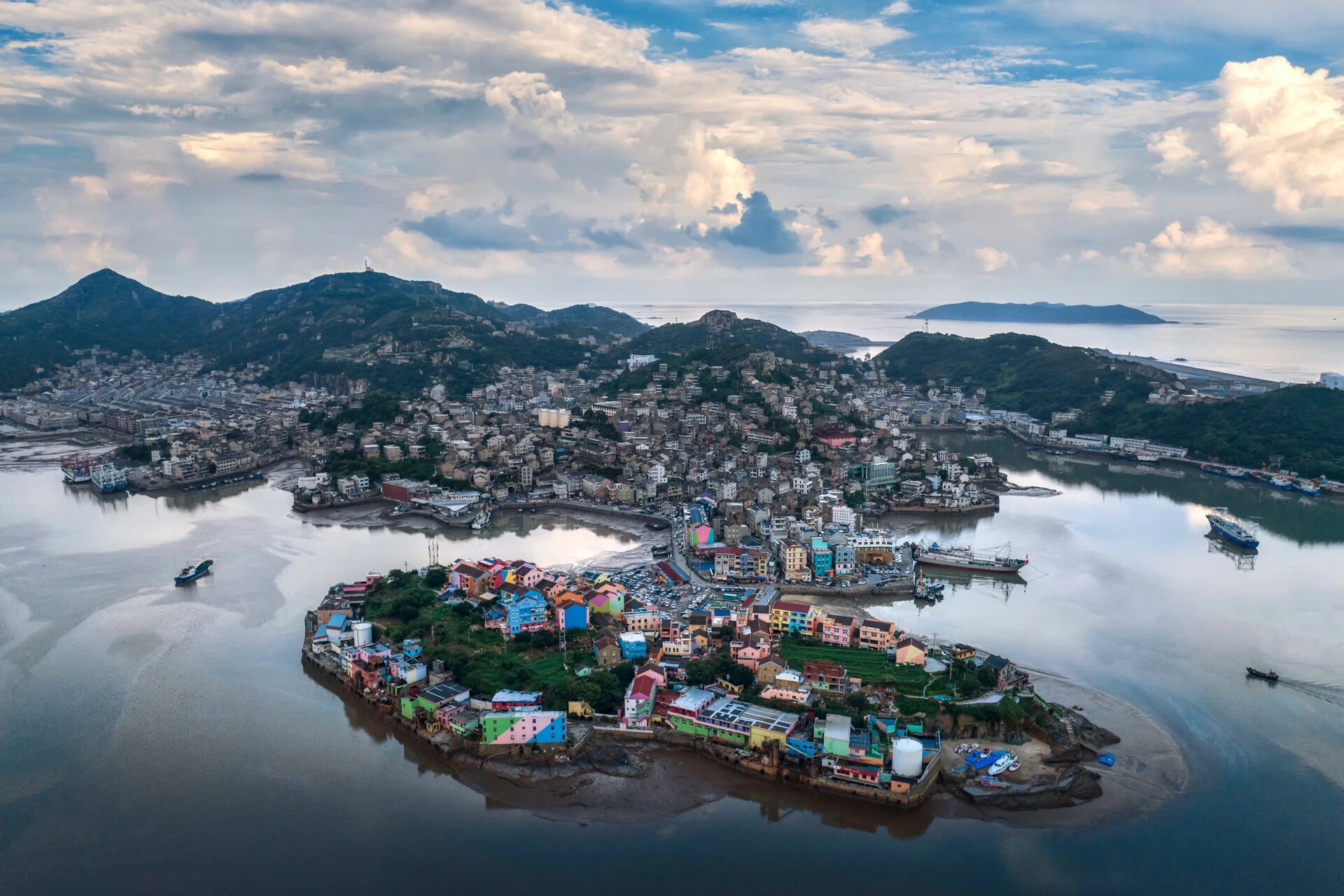 96七彩小岛|藏在海岸边的的梦幻小镇95 位于浙江省台州市温岭市