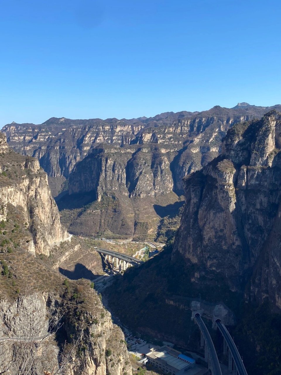 通天峡大峡谷图片