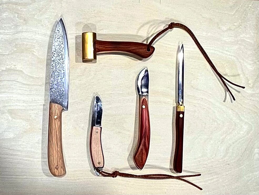 纪念老赞比自己纯手工打造的一组刀具