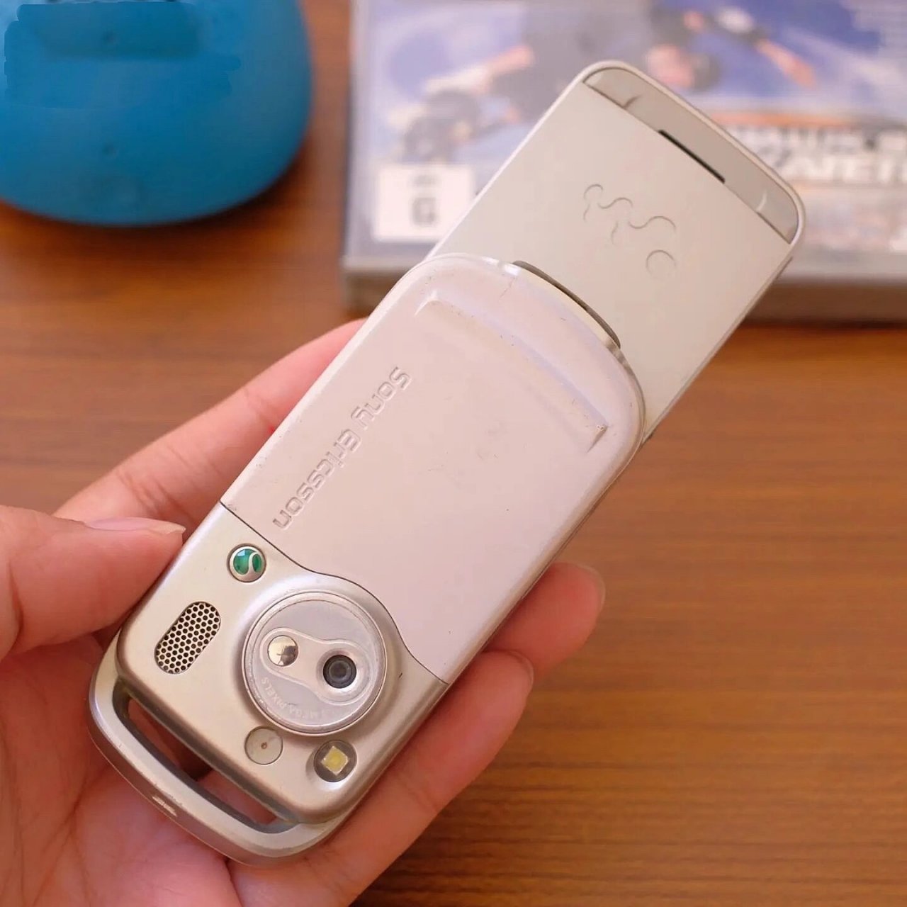 sony ericsson w550c颜值担当 2005年索尼爱立信颜值3兄弟w550c w810c