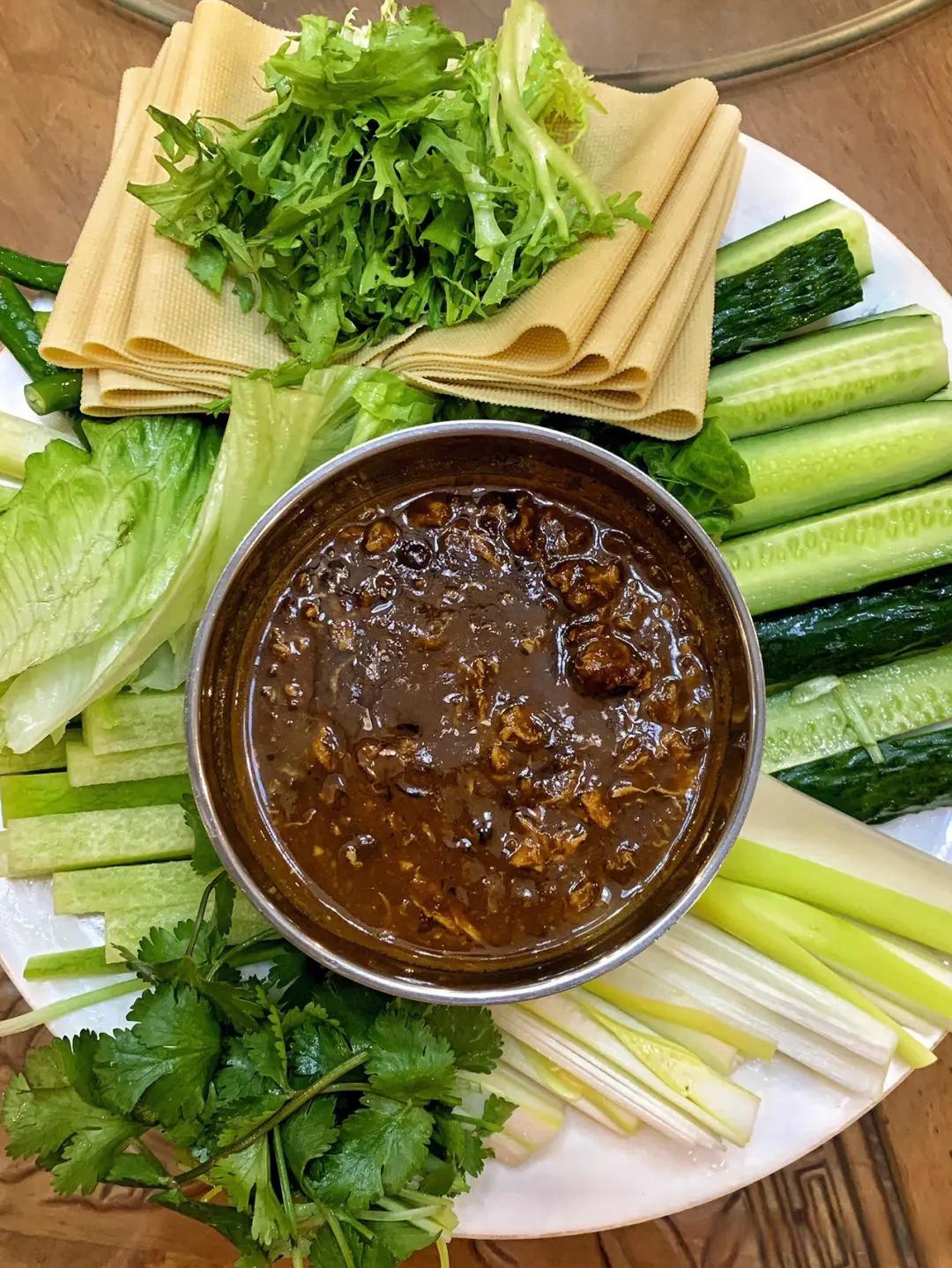 鸡蛋拌饭酱图片