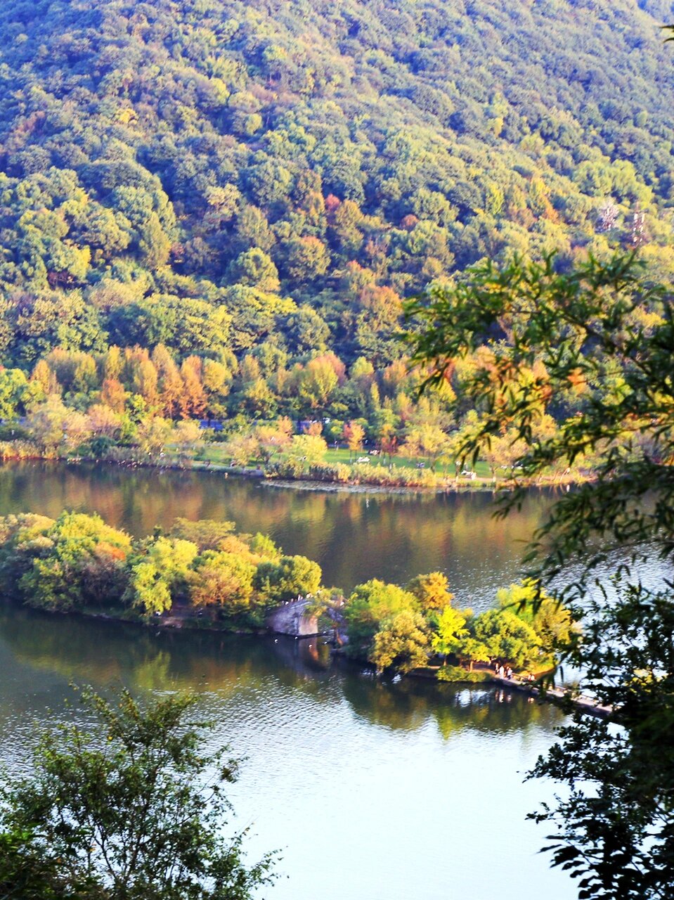 杭州小众打卡|越王城山遗址 杭州是一座旅游和历史文化名城,作为六大