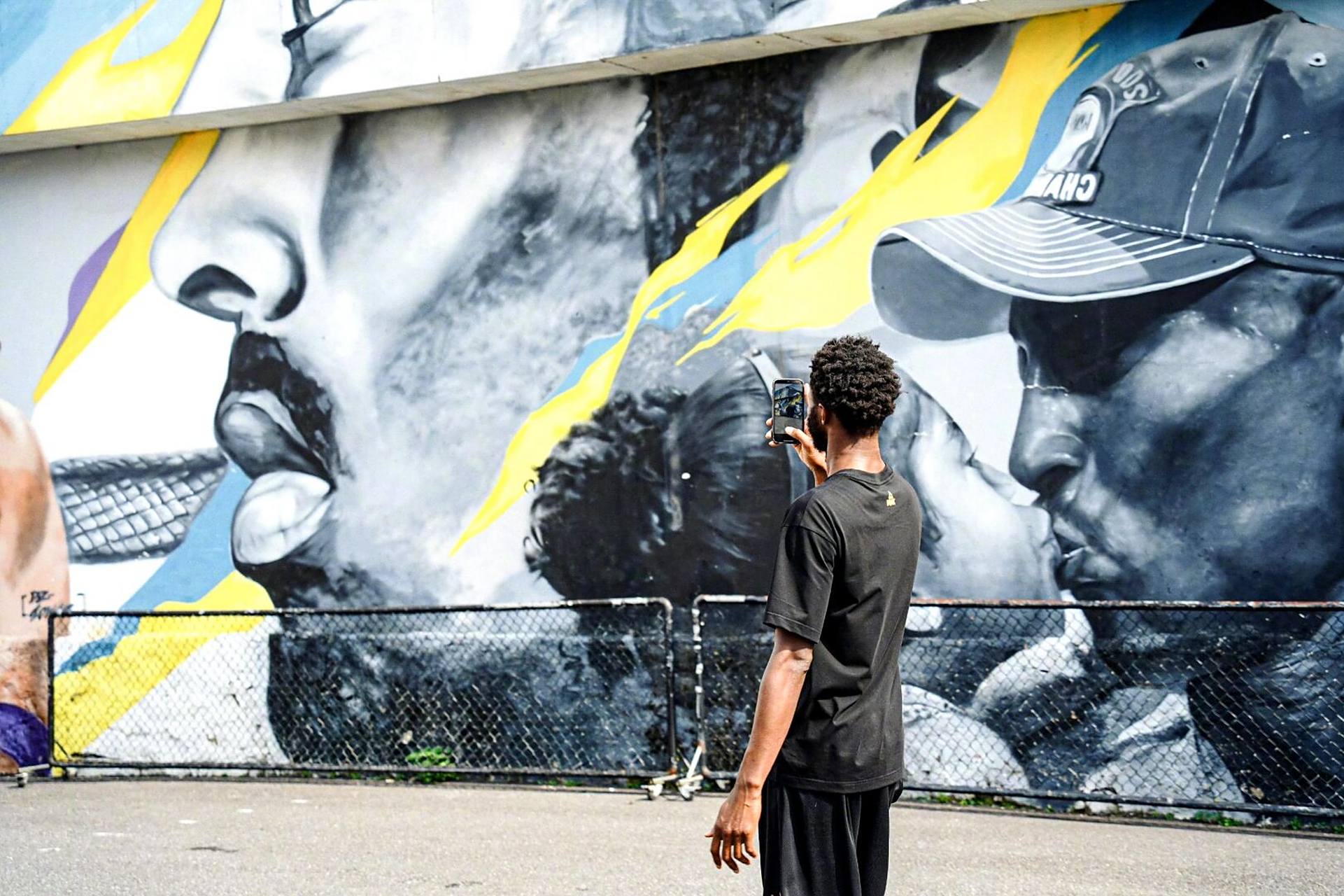 维金斯中国行 #篮球# #nba# #篮球头像壁纸# #维金斯# #维金斯中国行